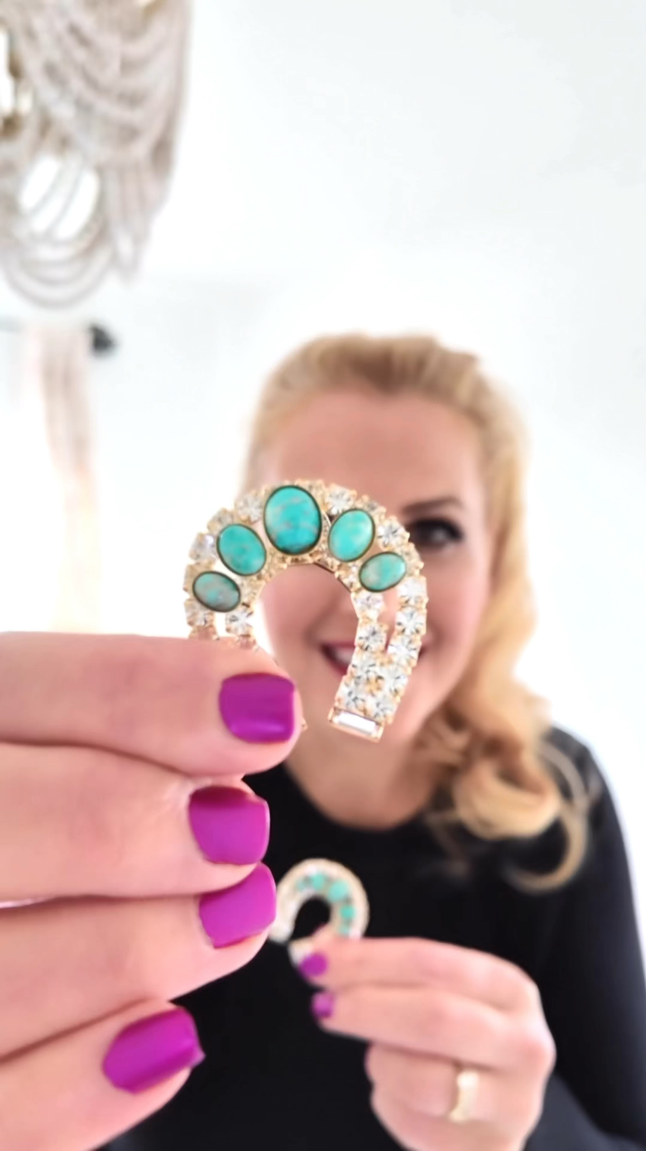 🐎 #ad Channeling my western roots with these @elizabethcolejewelry horseshoe necklace and earrings featuring turquoise and clusters of crystals. WOW! #elizabethcolejewelry #elizabethcole

🤠Seriously amazed by the craftsmanship of these western inspired pieces of jewelry. They are coming with me to Jackson Hole, Wyoming in a few weeks.

👉🏼You can wear these versatile pieces dressed up with a business suit into the office or casually with a sweater vest and cowboy boots. The combinations are endless! Also love stacking her necklaces. 

🐍Check out my serpent bracelet. It adds a sophisticated edge to any outfit. Love the spring back closure. It’s so easy to get on and off.

🫶🏼I highly recommend this jewelry line! Spectacular quality and attention to detail. Absolutely Stunning!

#westernjewelry #turquoisejewelry #turquoiseearrings #turquoisenecklace #westernfashion #horseshoe #horseshoeearrings #horseshoenecklace #layerednecklaces #necklacelayers #jewelryoftheday #jotd #statementjewelry #statementnecklace #statementearrings #street2beachstyle @jtstjtst11


👉🏼Comment SHOP below to receive a DM with the link to shop this post on my LTK ⬇ https://liketk.it/4RAQt 

👉🏼Follow my shop @jtstjtst11 on the @shop.LTK app to shop this post and get my exclusive app-only content!

#liketkit 
@shop.ltk

#LTKWorkwear #LTKStyleTip #LTKVideo