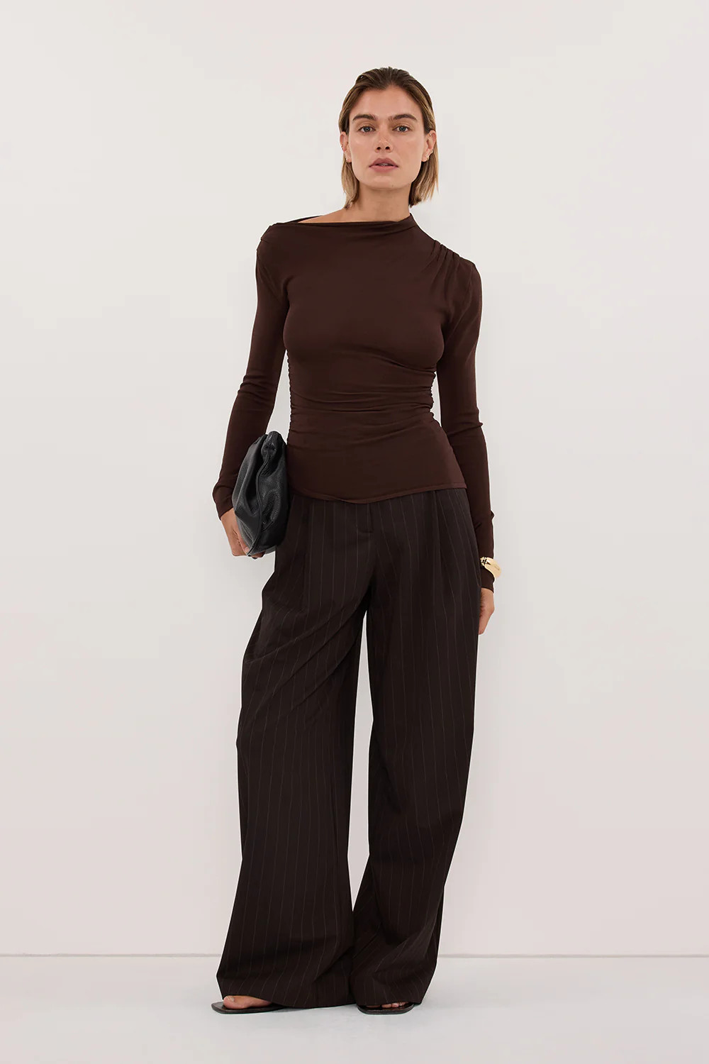 ARIEL CHOC LONG SLEEVE KNIT TOP | DISSH