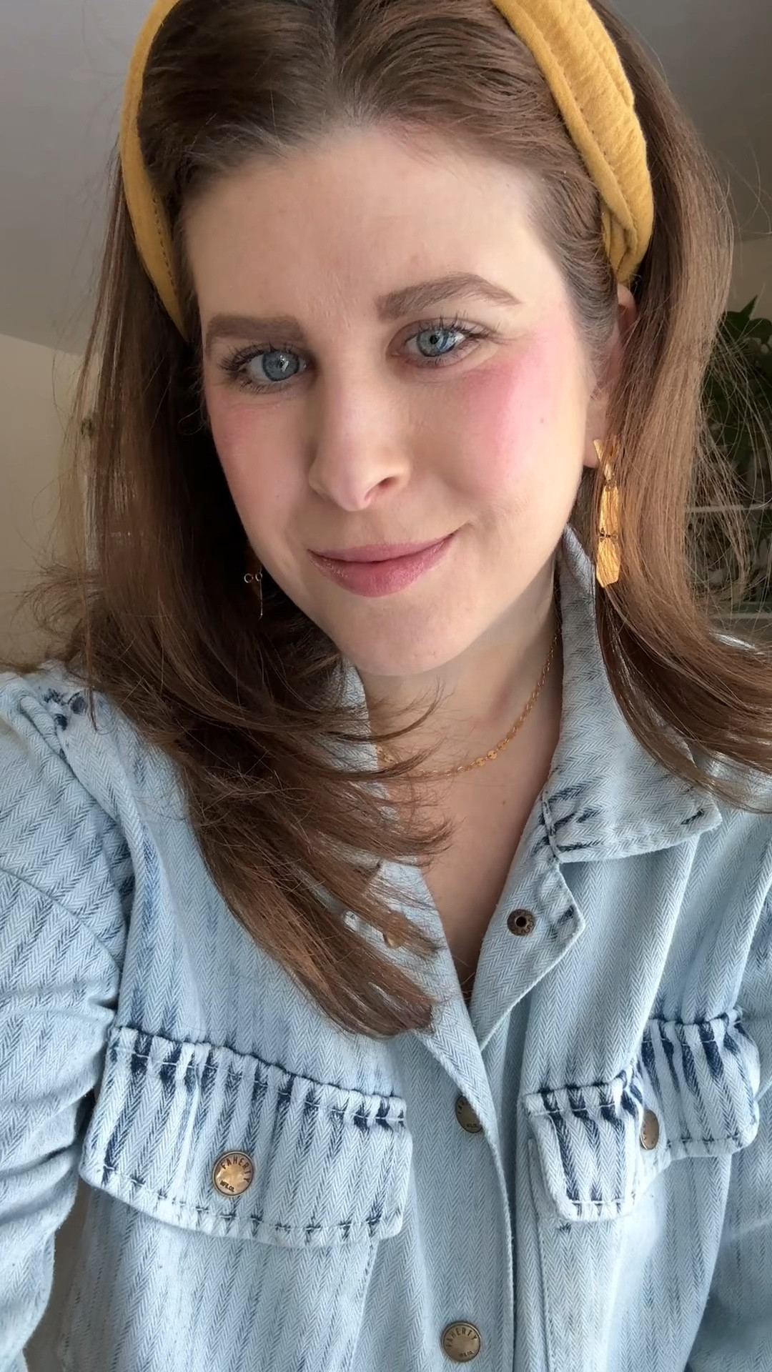 Denim on denim is so cute!



#LTKFindsUnder100 #LTKWorkwear #LTKStyleTip