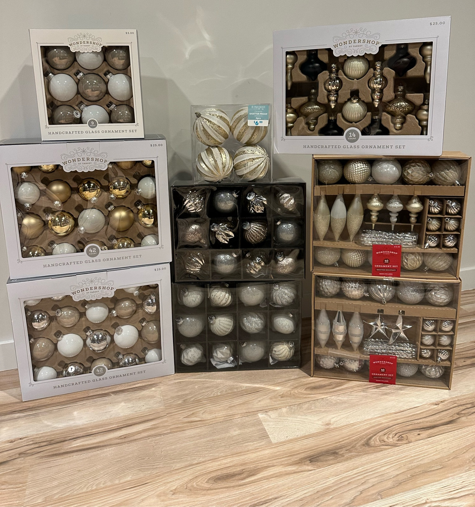 Huge Target and AtHome Christmas tree ornament haul. Target currently has a huge 50% off sale on most Christmas items  

#LTKCyberWeek #LTKHoliday #LTKSaleAlert