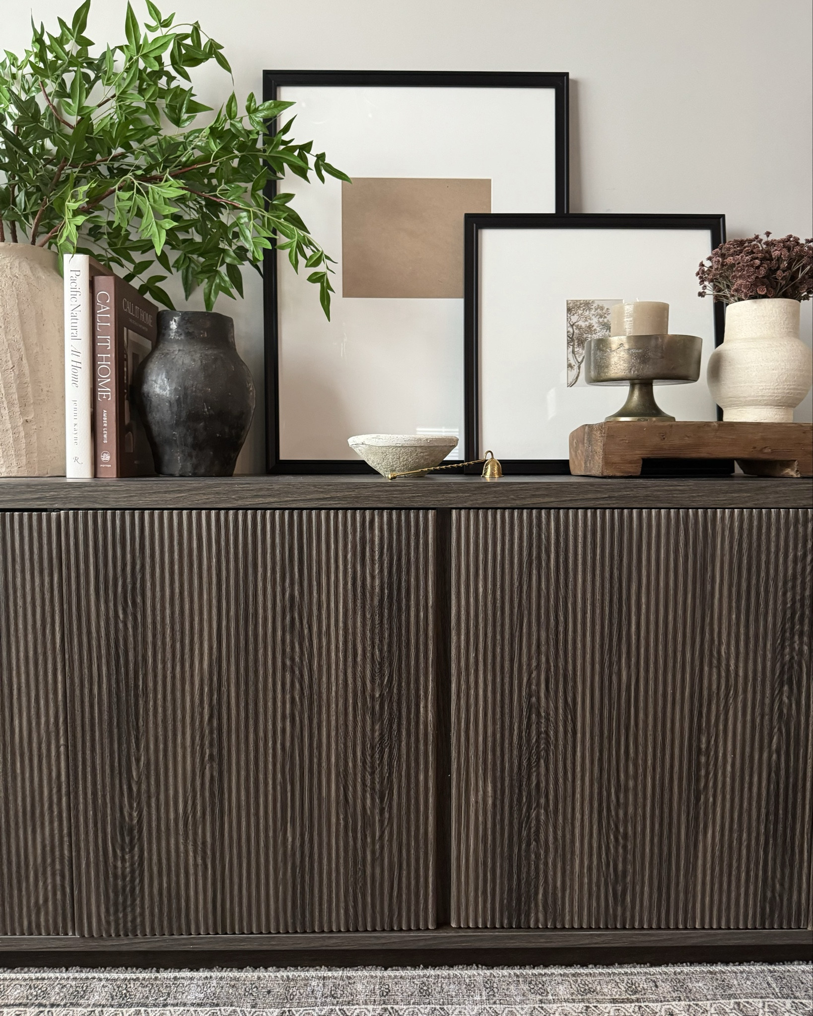 Obsessed with my new sideboard😍

#LTKHome #LTKStyleTip