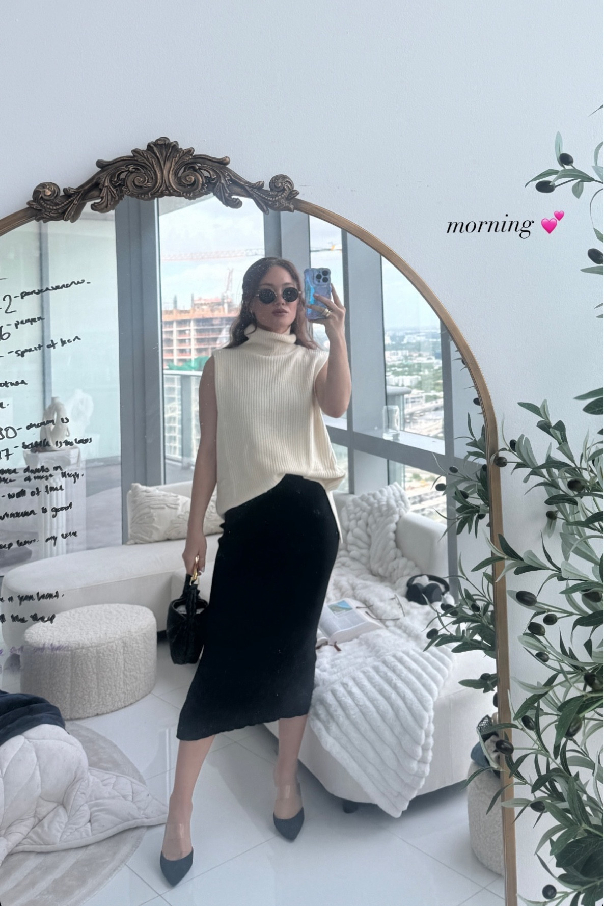 Morning mirror pic! 

#LTKStyleTip
