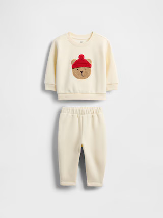 Baby VintageSoft Brannan Bear Outfit Set | Gap (US)