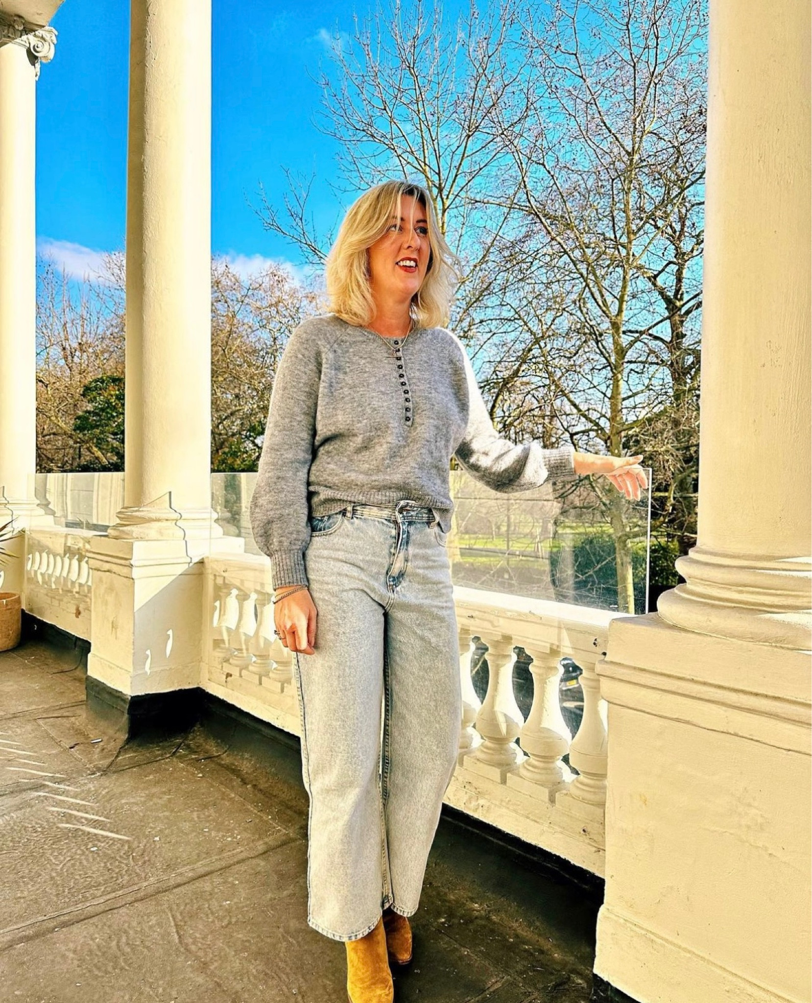 My favourite ‘Le Crop’ jeans from Sezane. 

#LTKSeasonal #LTKstyletip #LTKFind