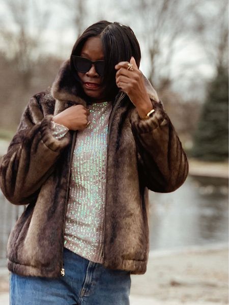 Sequin Shirt for an easy holiday style


#LTKstyletip