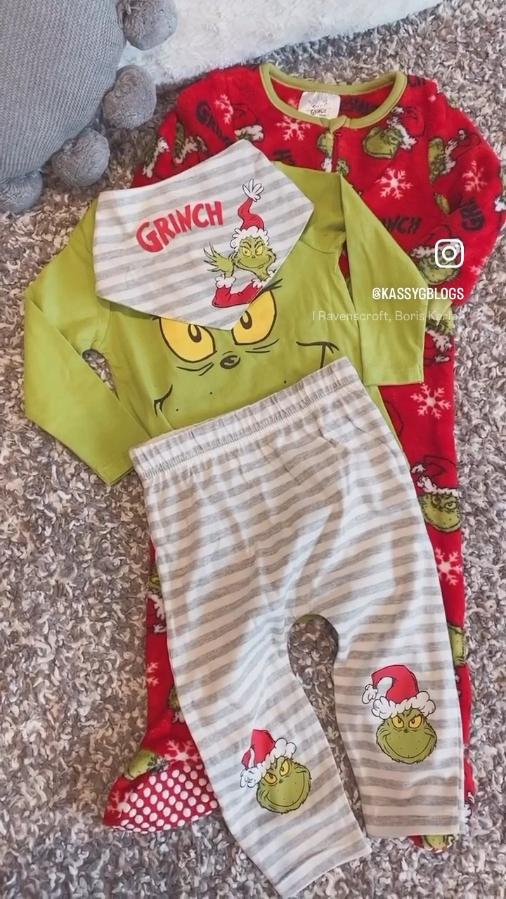 Walmart with the cutest grinch clothes for babies/toddlers 🎄

#LTKHoliday #LTKkids #LTKbaby