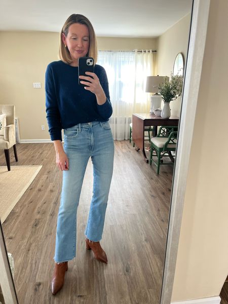 Cashmere sweater and jeans 💙

#LTKstyletip #LTKover40