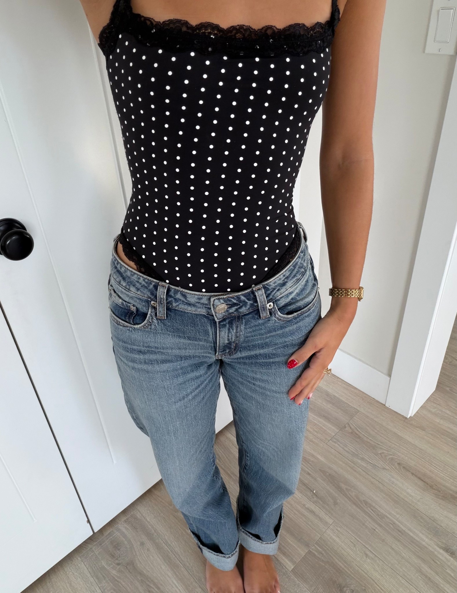 Wearing a size small!