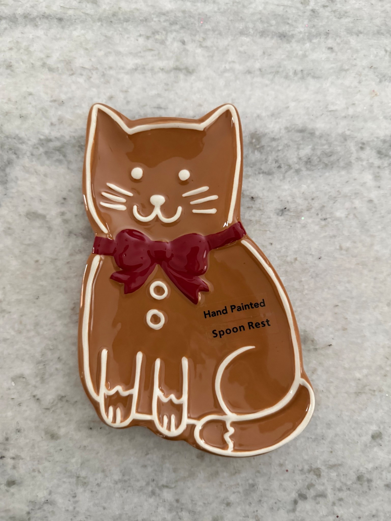 Gingerbread Cat Spoon Rest
Cutest spoon rest ever 🐾 This hand-painted gingerbread cat adds the sweetest touch to any holiday kitchen. Perfect for cocoa nights or gifting to your favorite cat lover!

#ltkholiday #christmaskitchen #gingerbreaddecor #ltkhome #ltkfinds

#LTKHoliday #LTKSeasonal #LTKHome