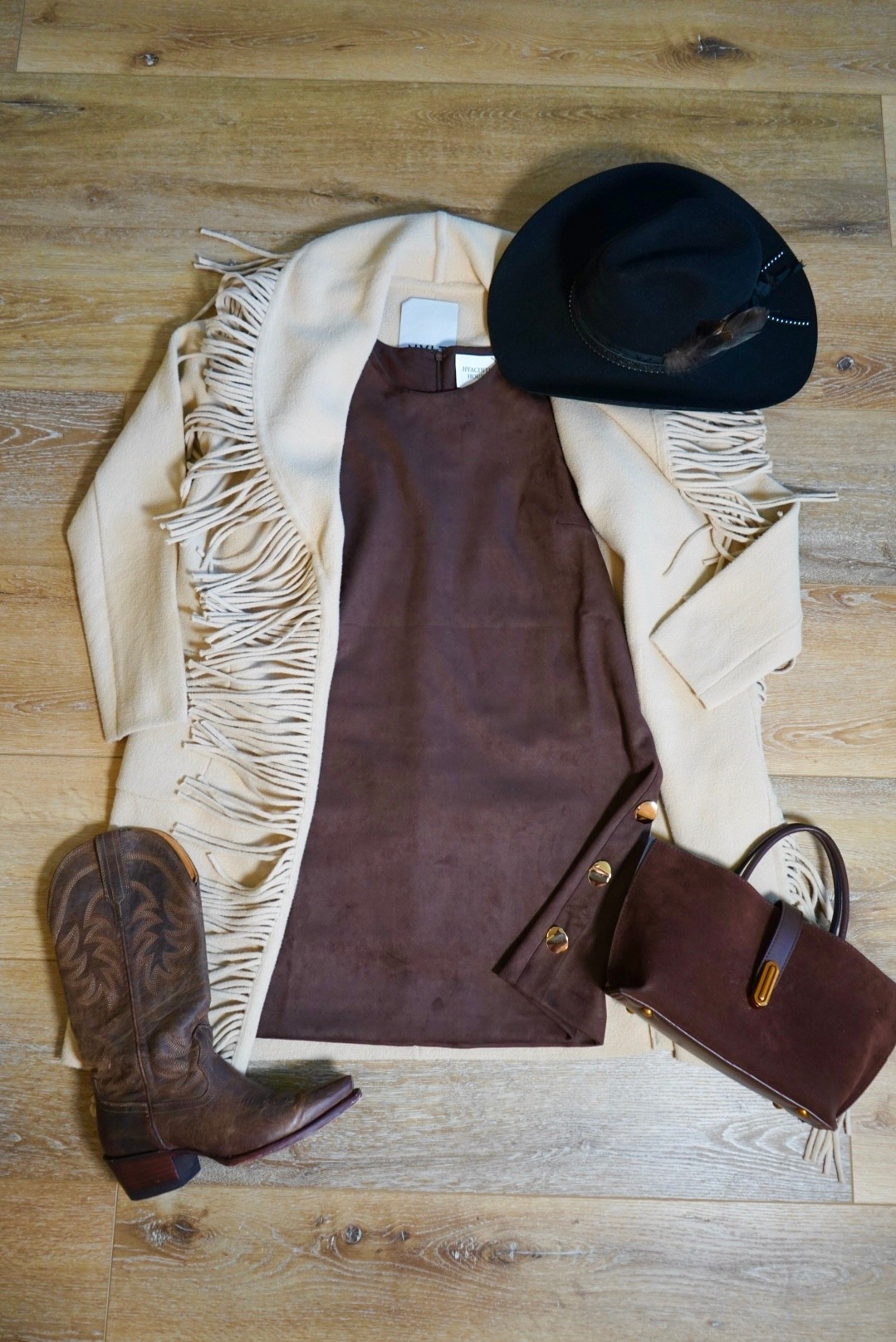 Dinner Outfit. Suede dress 