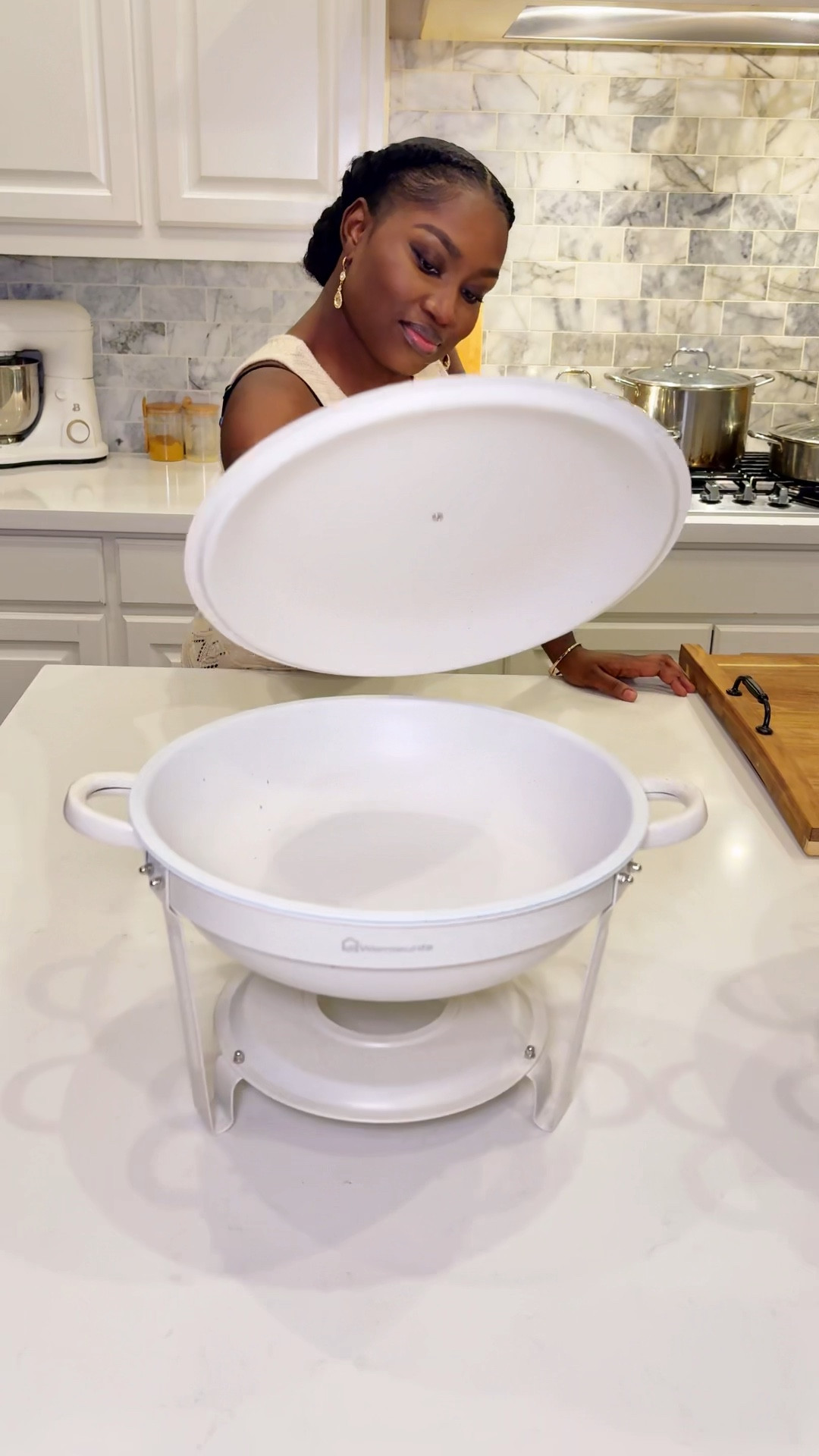 Everyday is a good day to host with this white ceramic coated 4 piece chafing dish set

#LTKHoliday #LTKmomlife #LTKfoodie