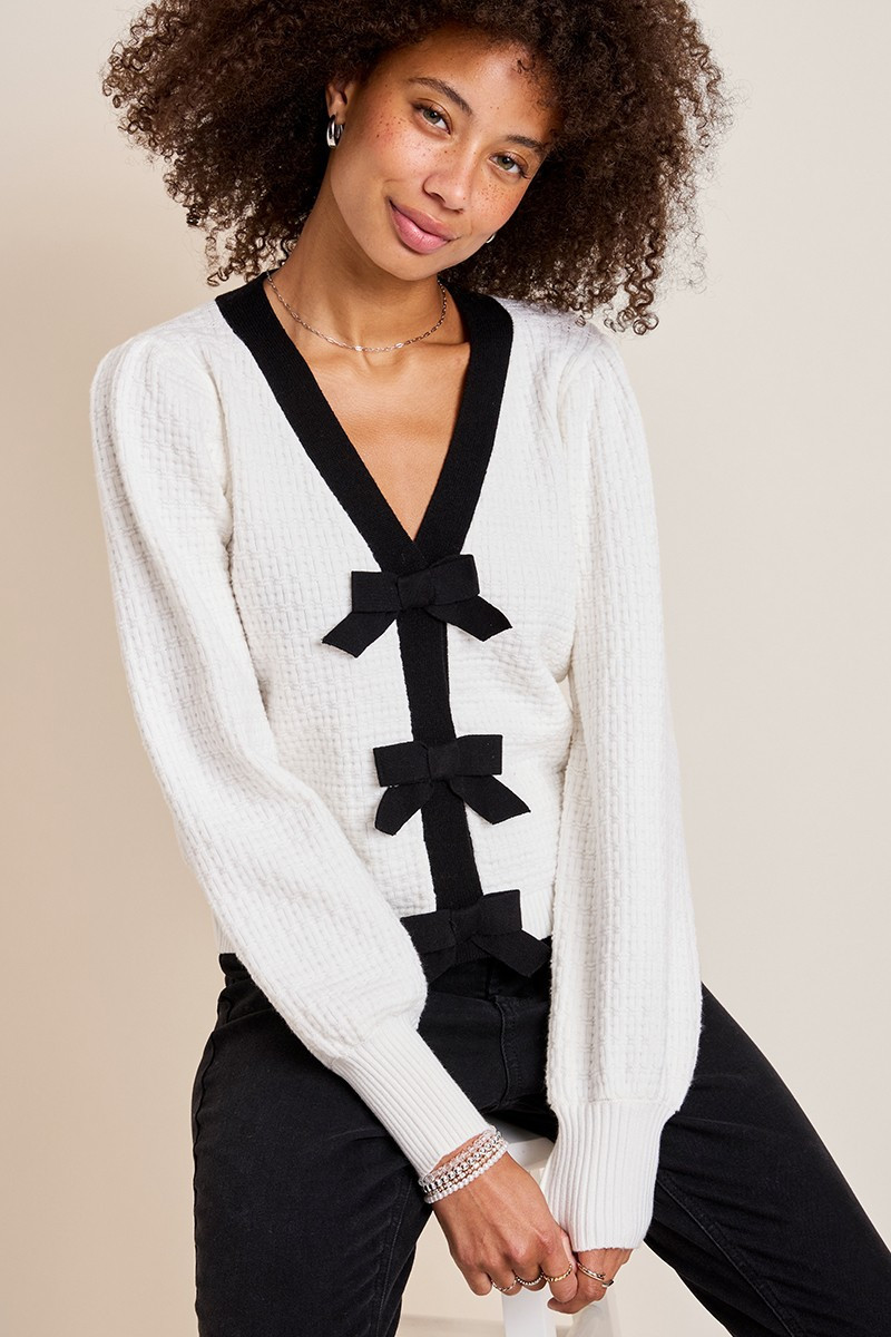 Leah Contrast Bow Cardigan | Francesca's