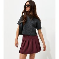 Women's Petite Burgundy Crepe Pleated Mini Skirt New Look | New Look (UK)