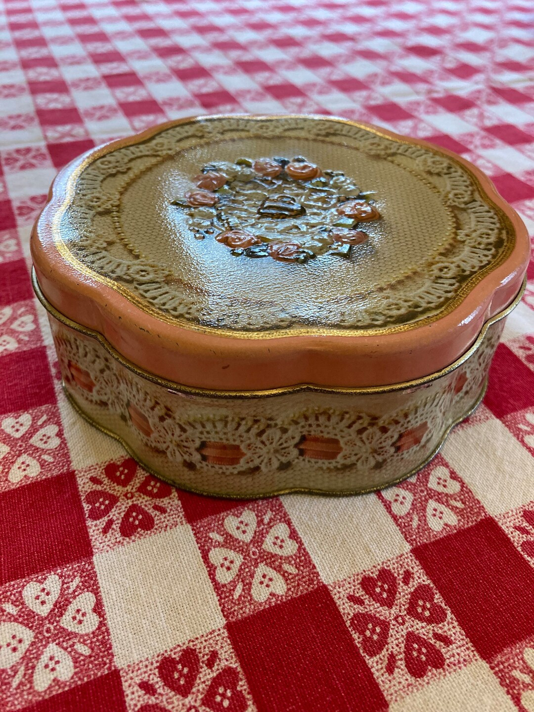 Avon Valentine's Day Candy Tin 1981 - Etsy | Etsy (US)