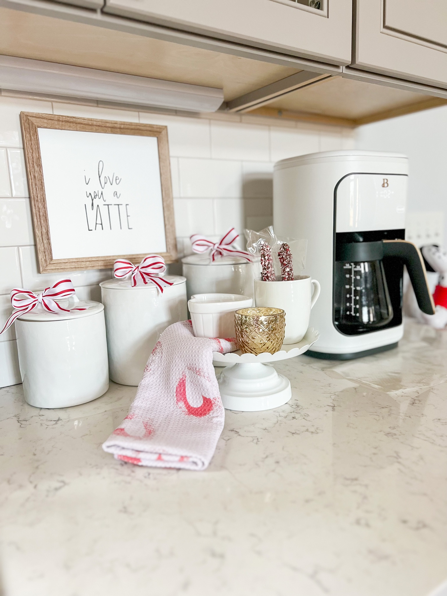 Valentine coffee & hot chocolate ❤️

#LTKhome #LTKfamily #LTKSeasonal