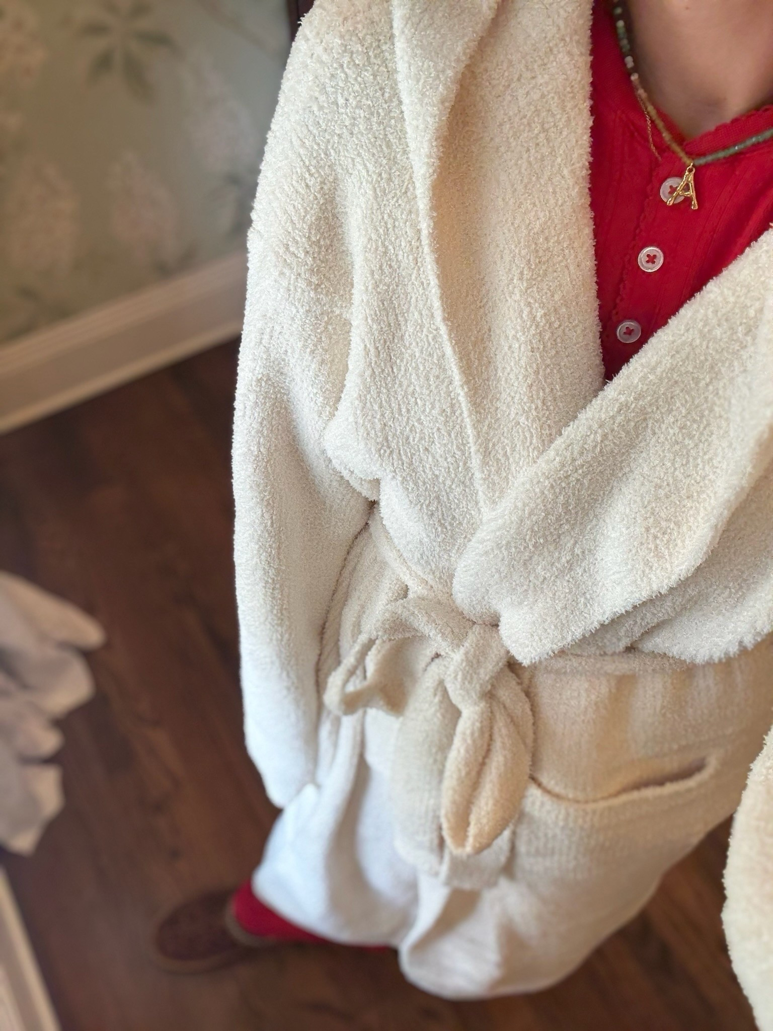 feels just like barefoot dreams!! Cozy robe you will love!

#LTKHoliday #LTKmomlife #LTKGiftGuide