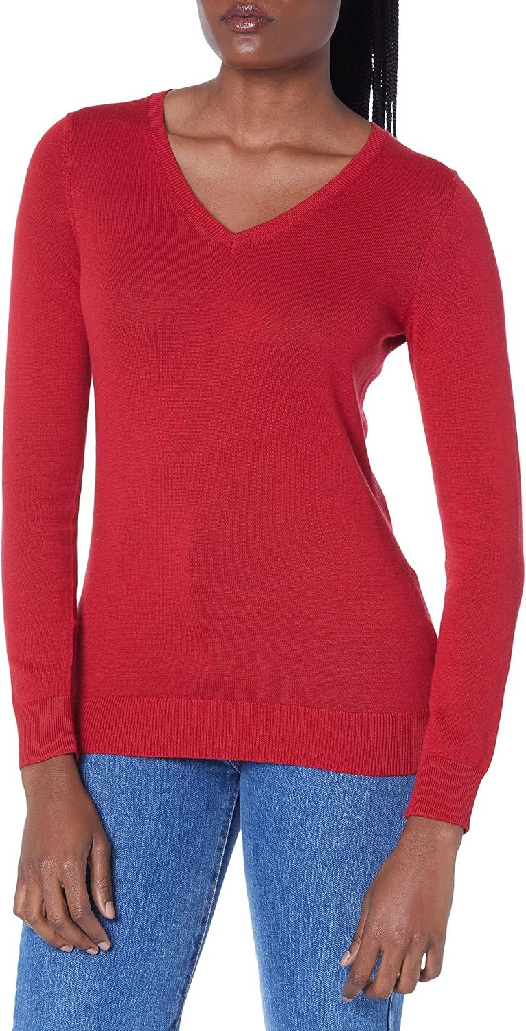 Amazon Essentials Women's Regular-Fit Lightweight Long-Sleeve V-Neck Sweater, Ribbed, Cozy Soft (Available in Plus Size) | Amazon (US)