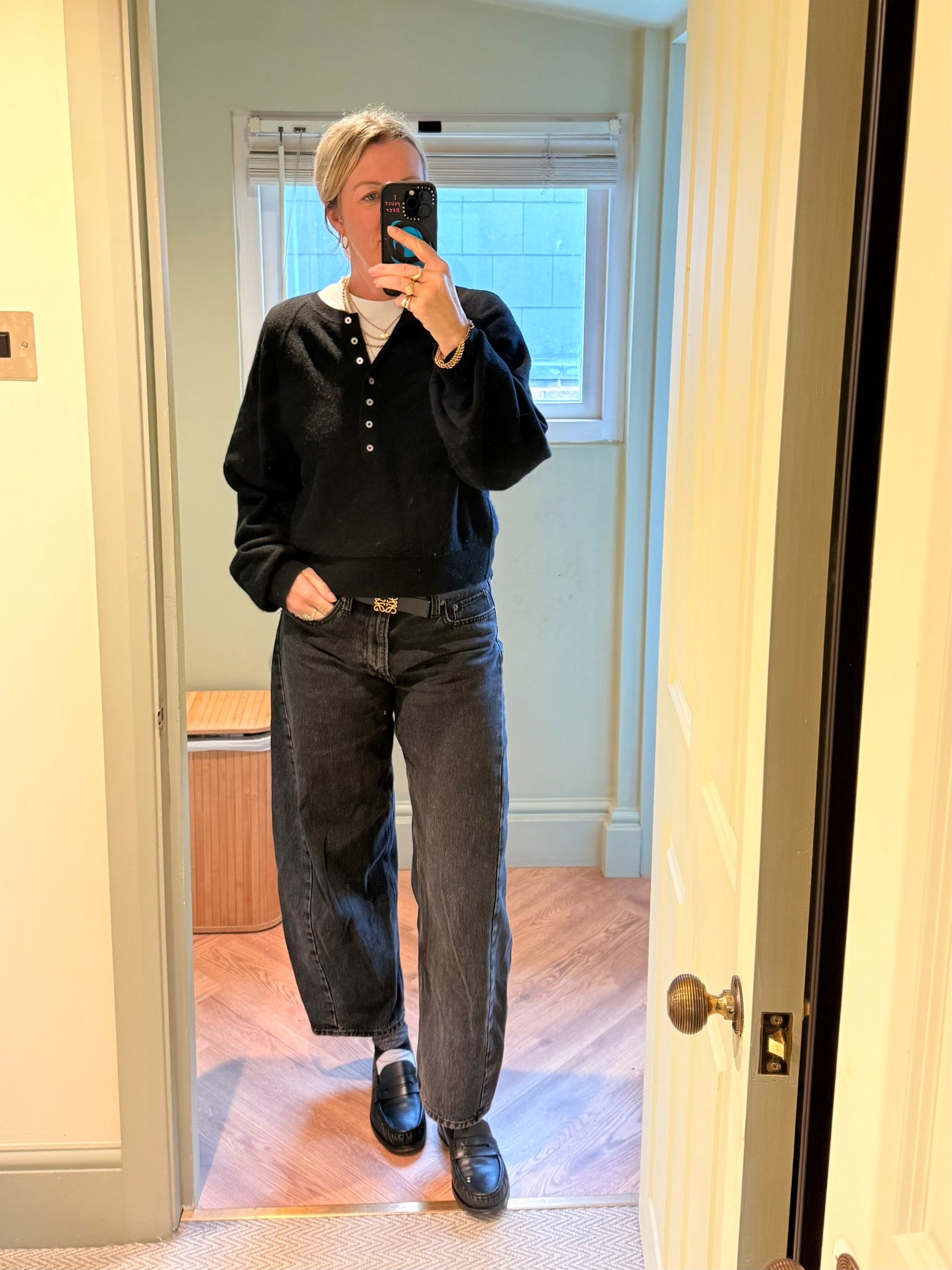 Free People top and Abercrombie barrel Jean 

#LTKuk #LTKwinter #LTKover50style