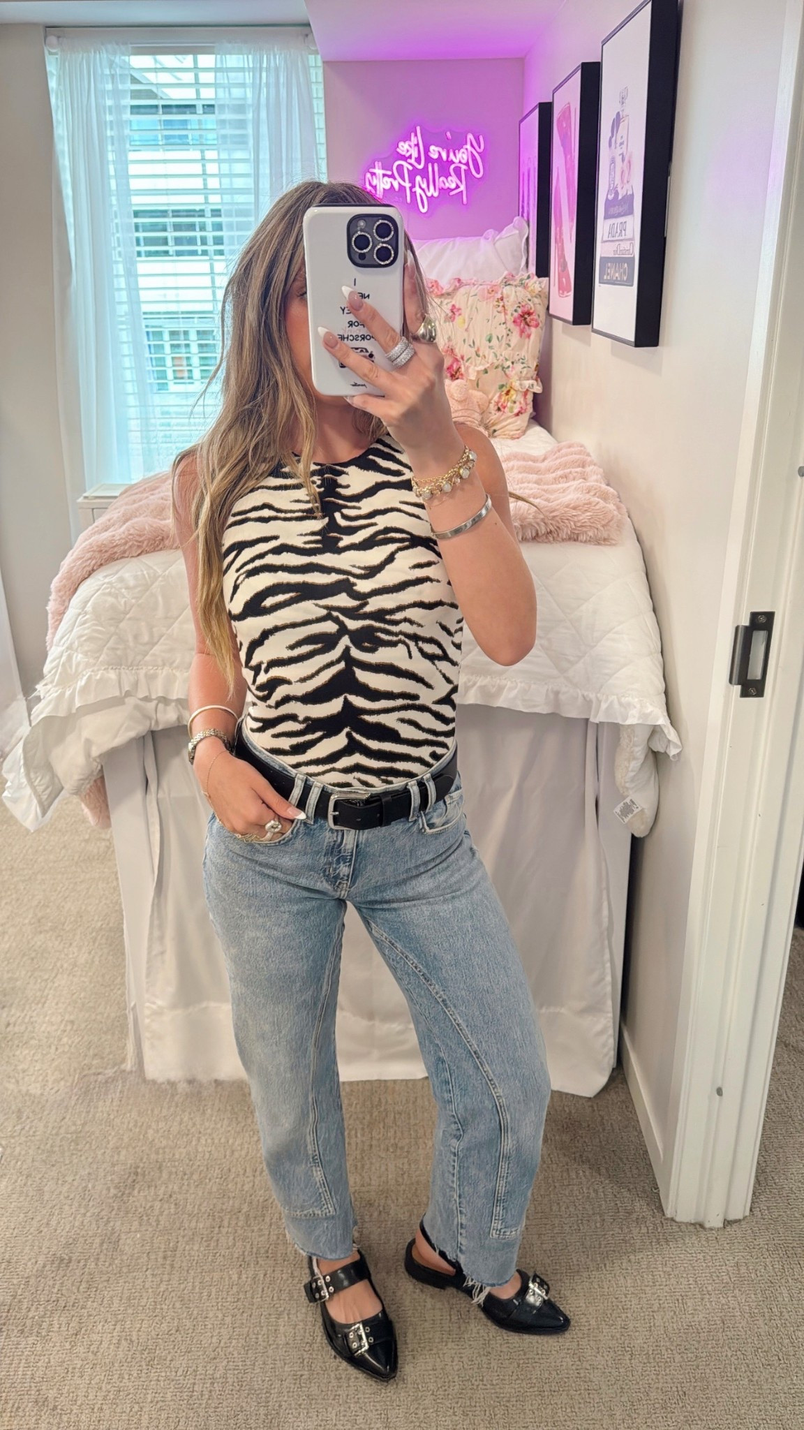 Top is from H&M🤌🏼

#LTKStyleTip