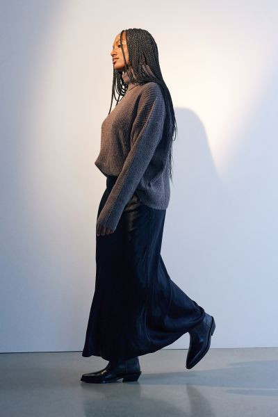 Oversized Turtleneck Sweater | H&M (US + CA)