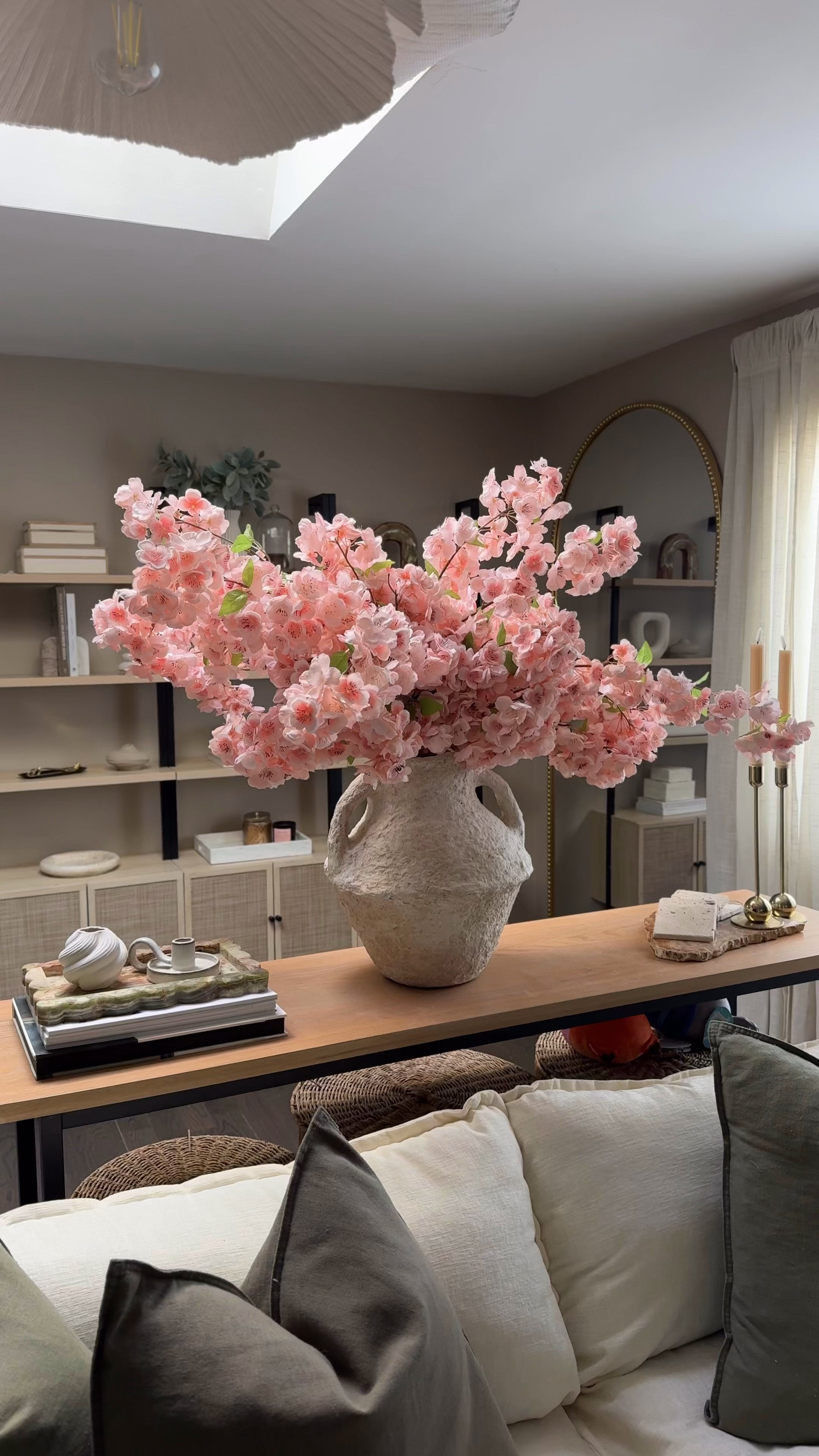 Would you think these are real? 🌸
Faux cherry blossoms have officially entered their luxury era.
No water, no mess, and they look good year-round.



#LTKHome #LTKmorningroutine #LTKSeasonal
