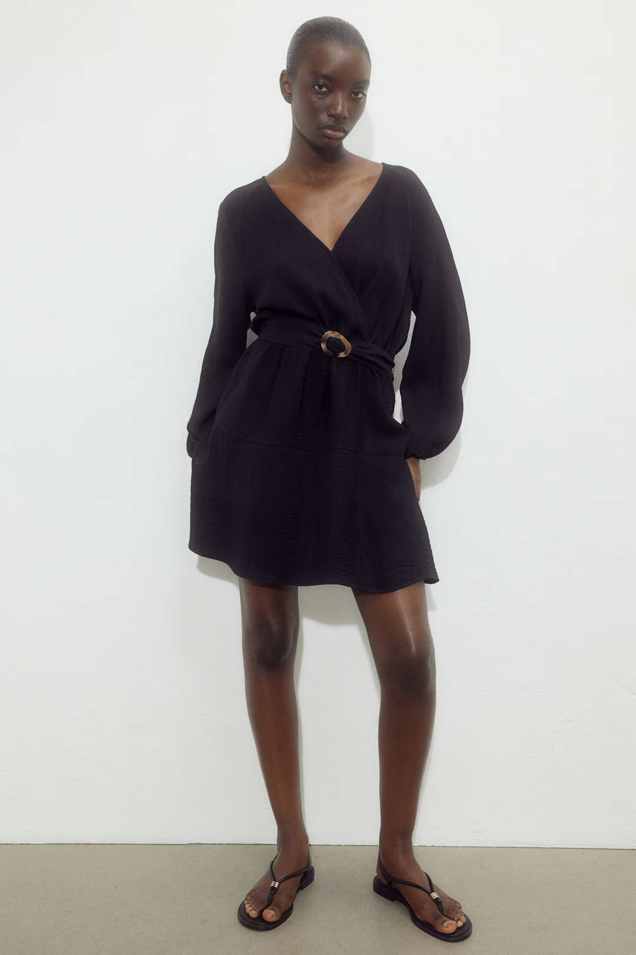 Belted dress - Black - Ladies | H&M GB | H&M (UK, MY, IN, SG, PH, TW, HK)