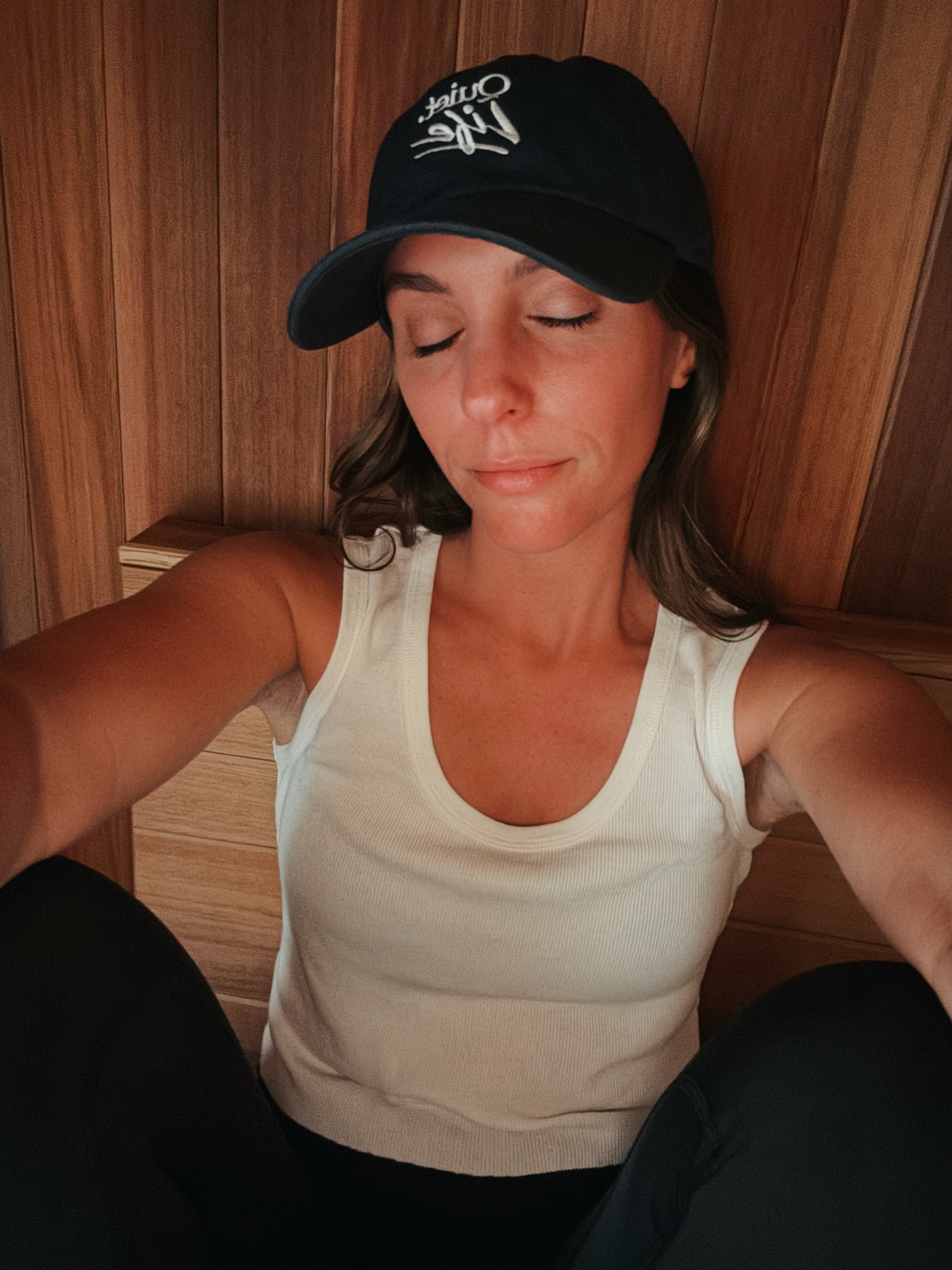 The perfect workout crop when you are looking for more coverage 😍

Workout 
OOTD 
Casual 
Fitness 

#LTKStyleTip #LTKActive