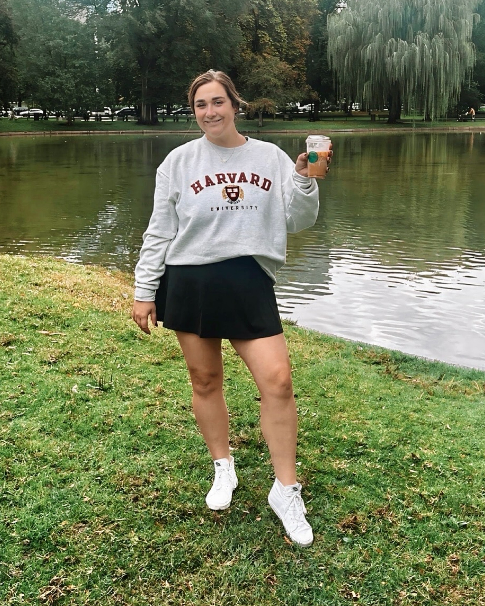  Queue the perfect fall fit🍂☁️

#LTKActive #LTKSeasonal #LTKFallSale