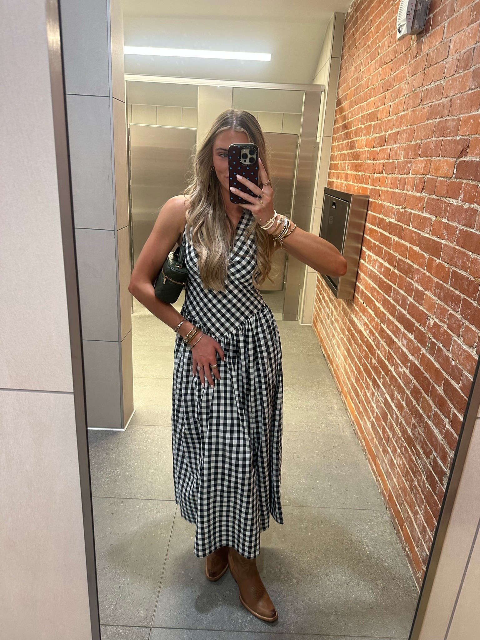 My dress is from @renttherunway use my code RTRXSVOSEN50. My cowboy boots are @Freebird Stores and my bag is @Vivrelle

#LTKootd #LTKdayinmylife #LTKTravel