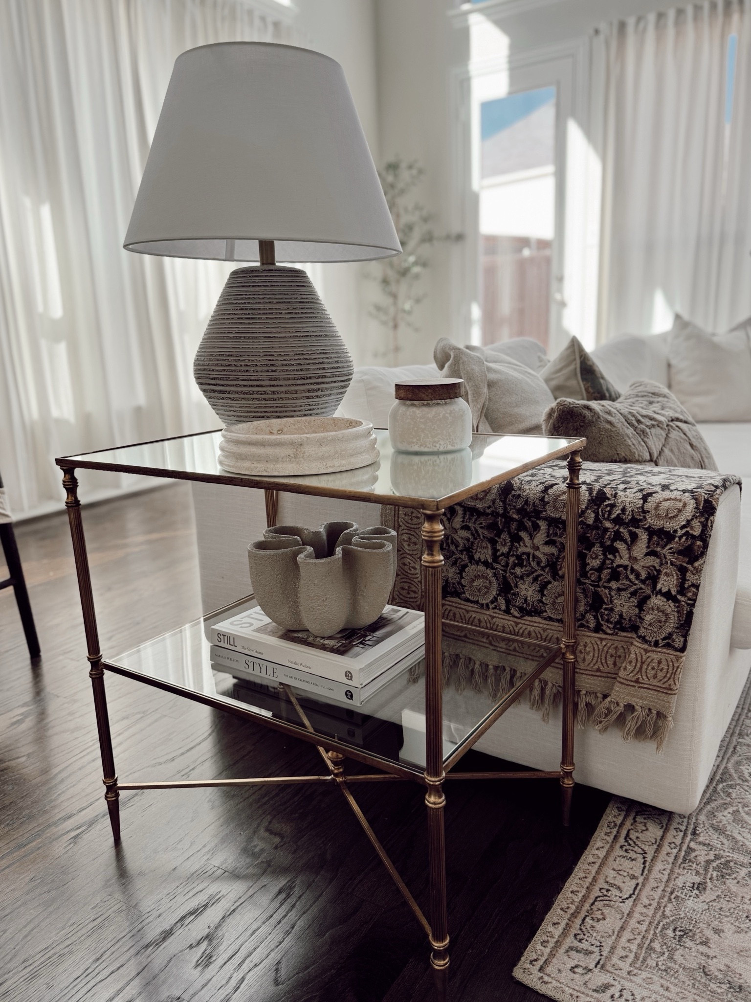 FLASHBACK FRIDAY ✨

to when I styled this accent table in my living room! Still obsessed with it! This accent table is so beautiful, classic, and elegant. I just have so much fun decorating both shelves on it. 

The lamp on here is from Target 🎯 and the decorative accents are from Target and Amazon!



#LTKFindsUnder100 #LTKFindsUnder50 #LTKHome