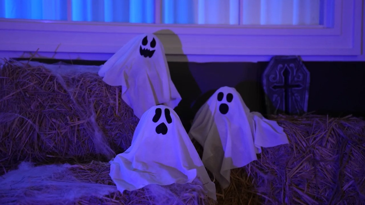 Giving the front yard a spooky little glow-up 🎃👻 These Walmart Halloween outdoor decor finds are so good for creating a fun haunted look without going completely over the top. Think glowing ghosts, creepy cats, light-up witches, pumpkins, and just enough spooky details to make the whole yard feel Halloween-ready.
#WalmartHalloween #HalloweenOutdoorDecor #HalloweenYardDecor #SpookySeason #HalloweenDecorations #HalloweenFinds #HalloweenPorchDecor #OutdoorDecor #HalloweenInspo #FallDecor #HalloweenLights #FrontYardDecor #SpookyDecor #HalloweenHome #WalmartFinds 

 #LTKSeasonal #LTKHome #LTKSaleAlert