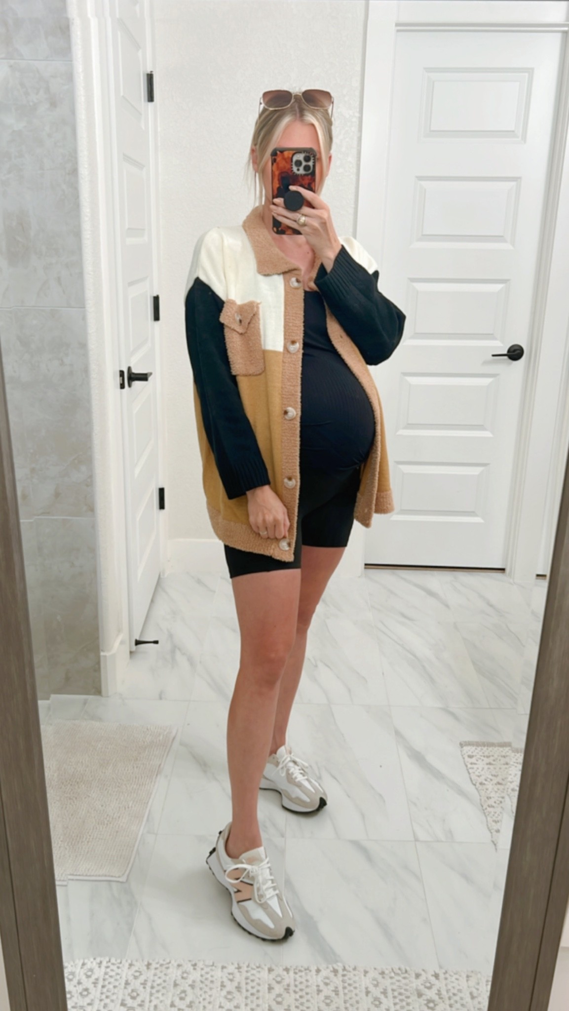 Pink lily fall jacket! Main material is a sweater and the trim is chenille that feels like barefoot dreams 😍

#LTKunder100 #LTKSale #LTKunder50