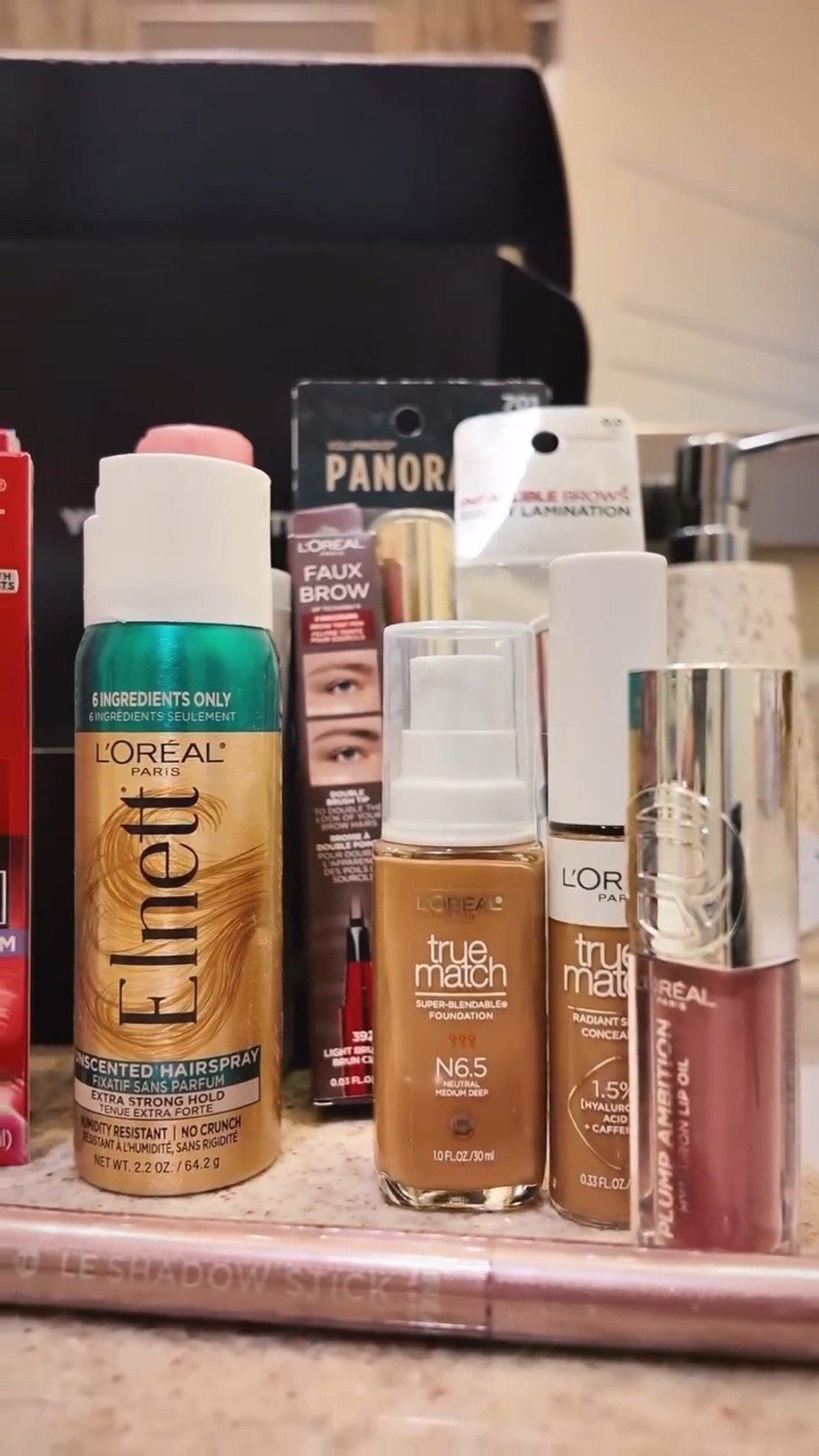 I just got a PR box from @lorealparis 🤍 Thank you for the skincare, makeup, and haircare goodies! Can’t wait to try everything and share my favorites.
•
•
•
#giftedbylorealparis 
#prunboxing 
#loreal 
#prpackage 
#beauty