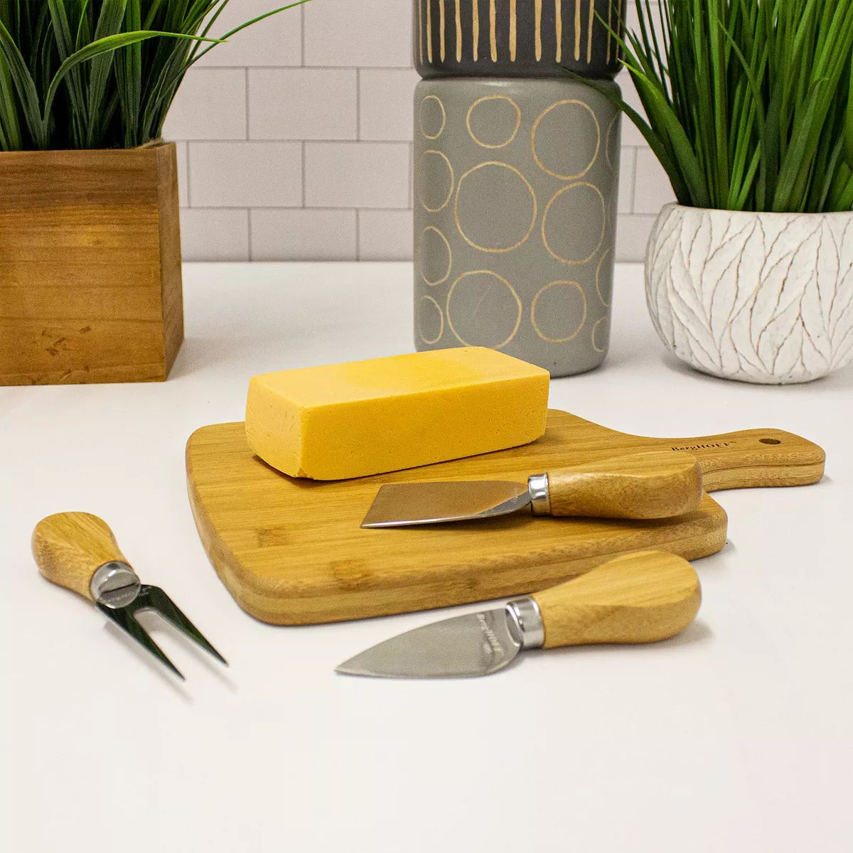 BergHOFF Bamboo Paddle Cutting Board & Cheese Knife Set | Kohl's