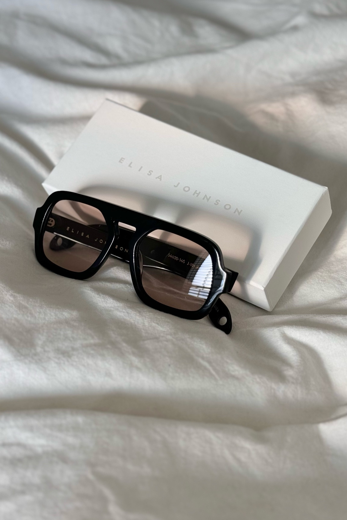 🕶️

#LTKGiftGuide #LTKMidsize #LTKStyleTip