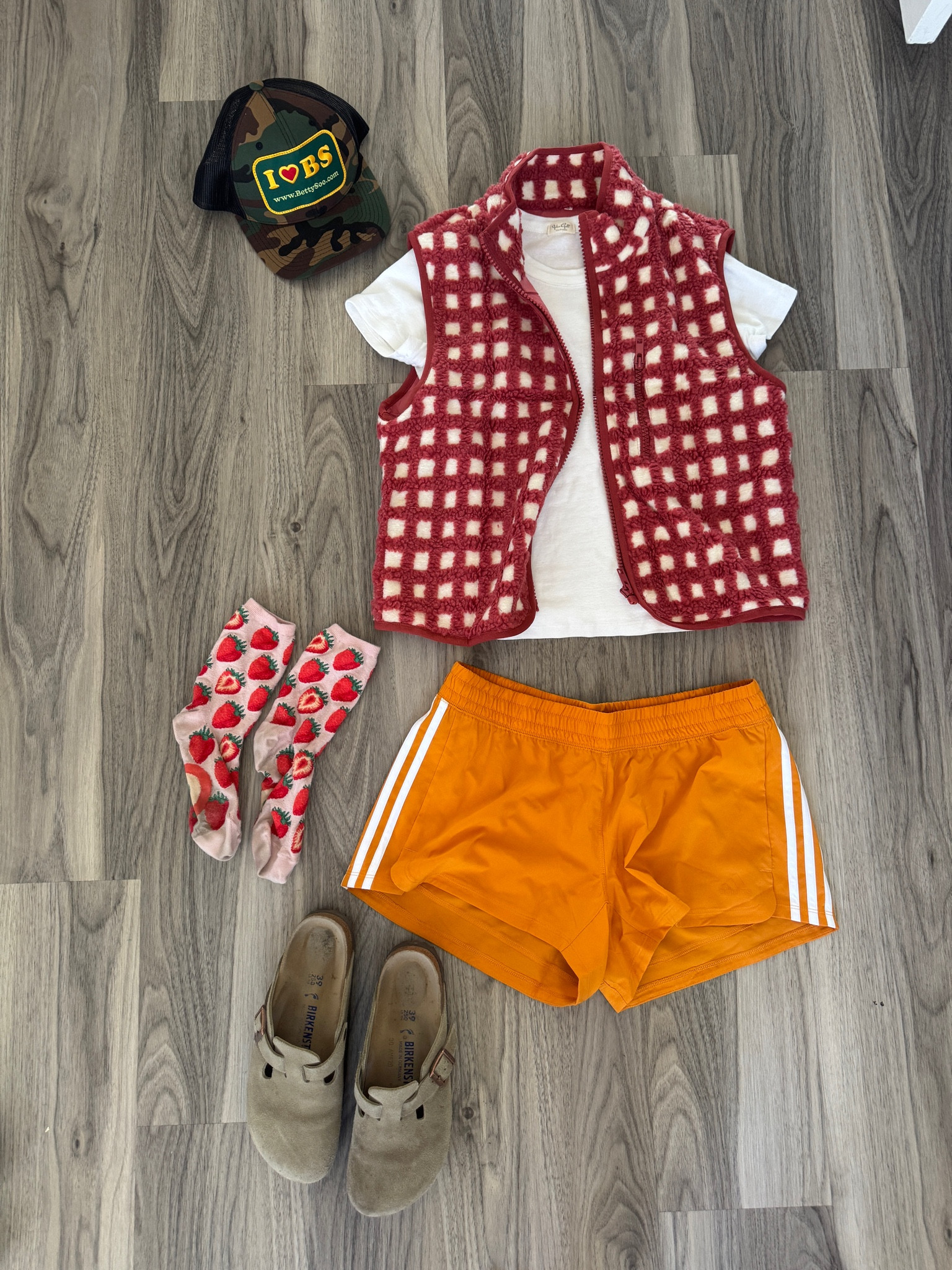 Camping outfit | summer outfit | lake outfit | outdoorsy m

#LTKActive #LTKTravel #LTKSeasonal