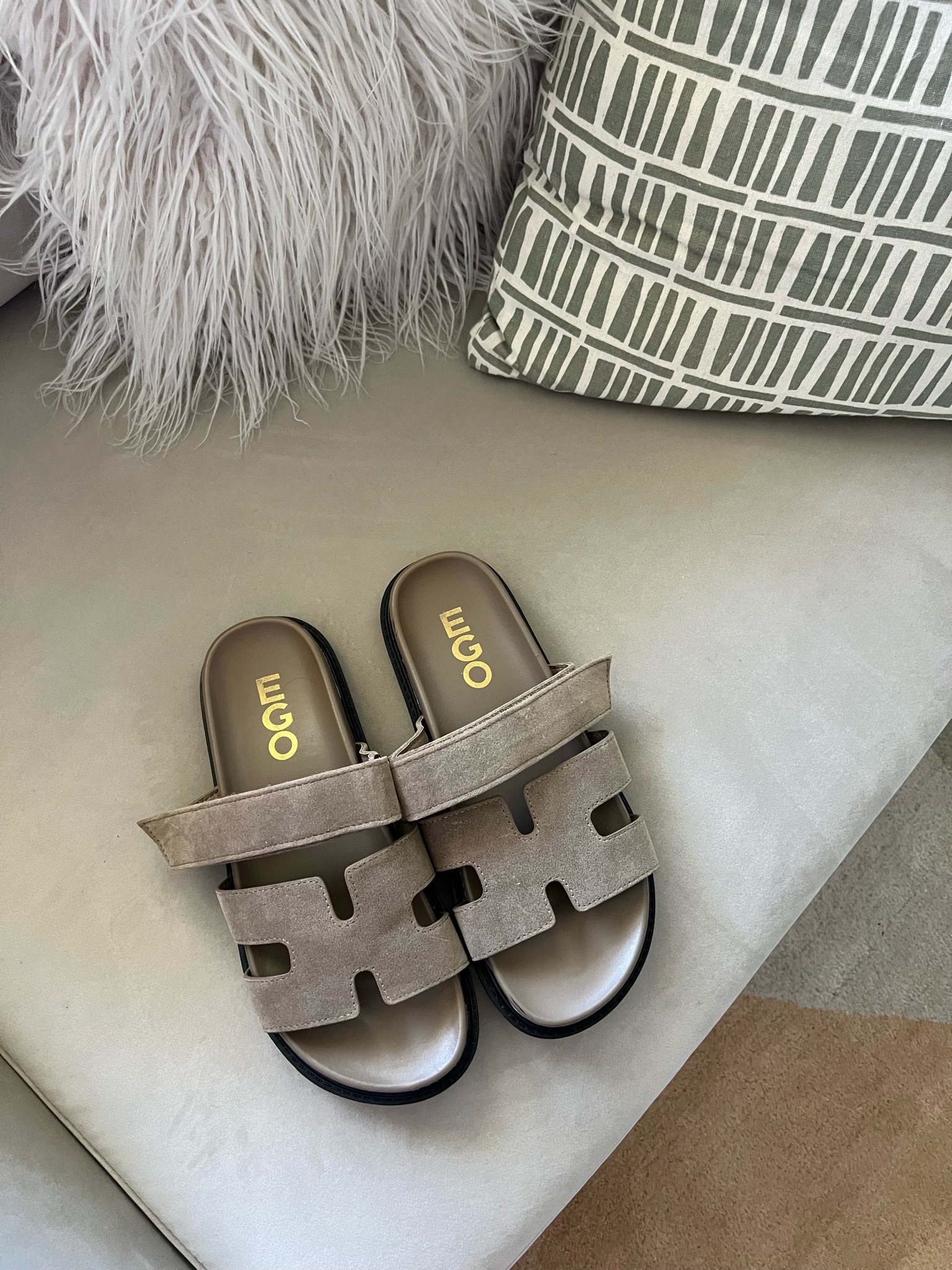Had to get these sandals in the other colour - so comfy and such a fab dupe 

#LTKeurope #LTKunder50 #LTKshoecrush
