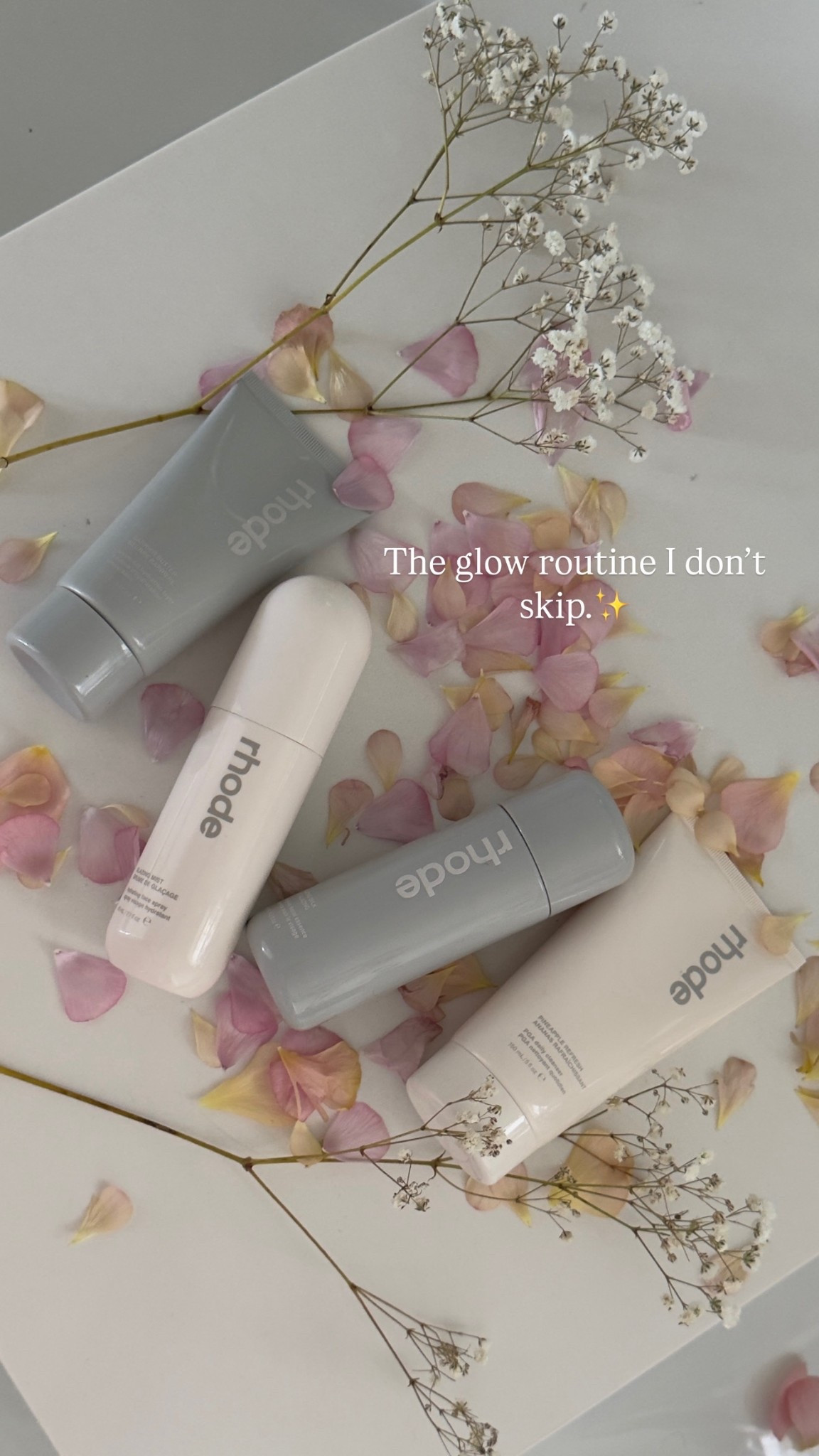 I stopped trying random skincare and built a routine that actually keeps my skin hydrated, smooth, and radiant every day.

These are the Rhode favorites I keep reaching for — minimal routine, maximum glow.

Everything is linked on my LTK 🤍

#LTKbeauty #LTKcreator #LTKskincare #LTKfinds #LTKfavorites #ShopMyLTK #RhodeSkin #RhodeRoutine #GlazedSkin #SkincareObsessed #BeautyRoutine #LuxurySkincare #CleanGirlBeauty #GlowRoutine #BeautyLover #ContentCreatorLife #FloridaInfluencer #BocaRatonCreator #EverydayLuxury #SkinInvestment