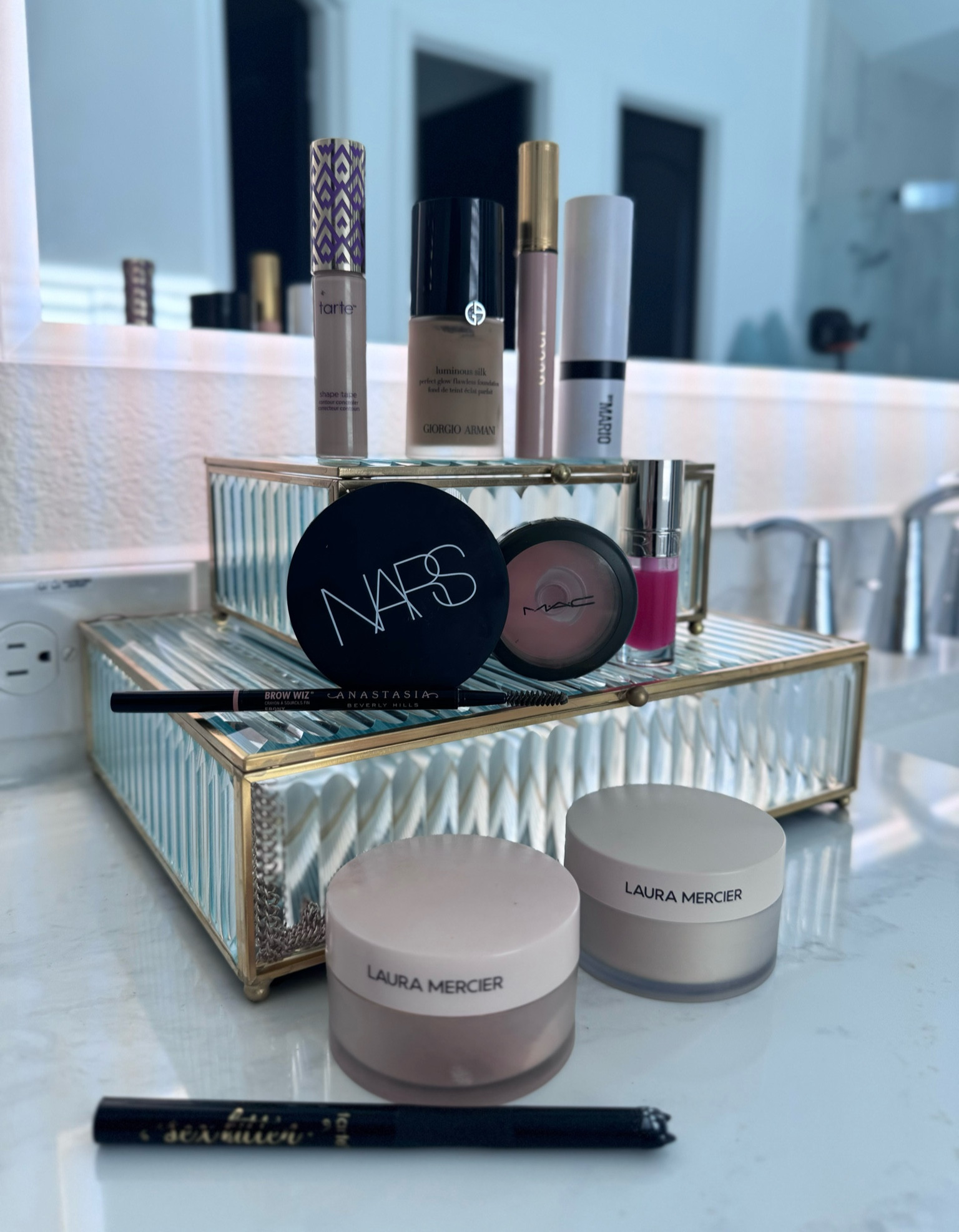 My go to make up products for when I decide to glam!🤣😍
I love the Laura Mercier translucent powder! Definitely a staple in my make up routine ✨

#LTKMostLoved 

#LTKfindsunder100 #LTKbeauty