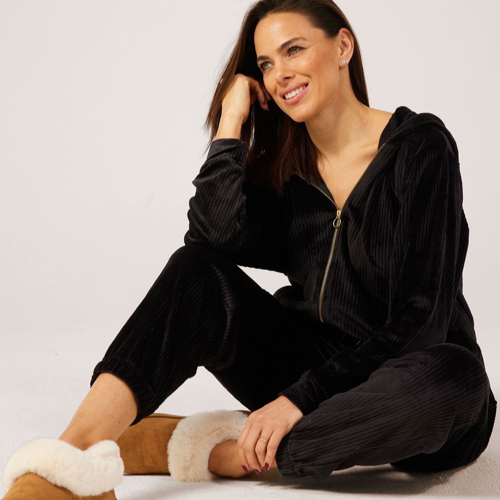 Pretty You London Hooded Lounge Set | QVC UK