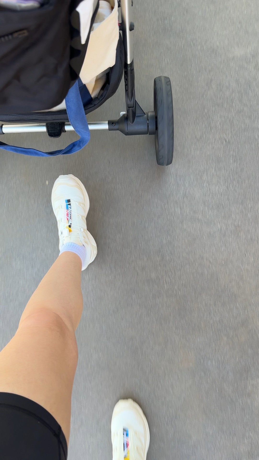salomons are absolutely worth the hype 🙂‍↕️ 

#LTKmomlife #LTKActive #LTKootd