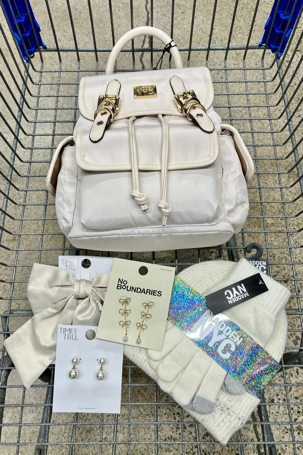 Affordable gift ideas from Walmart for the bride to be. 

Gift guide and stocking stuffer ideas for her - more options linked below!

#LTKHoliday #LTKFindsUnder50 #LTKWedding