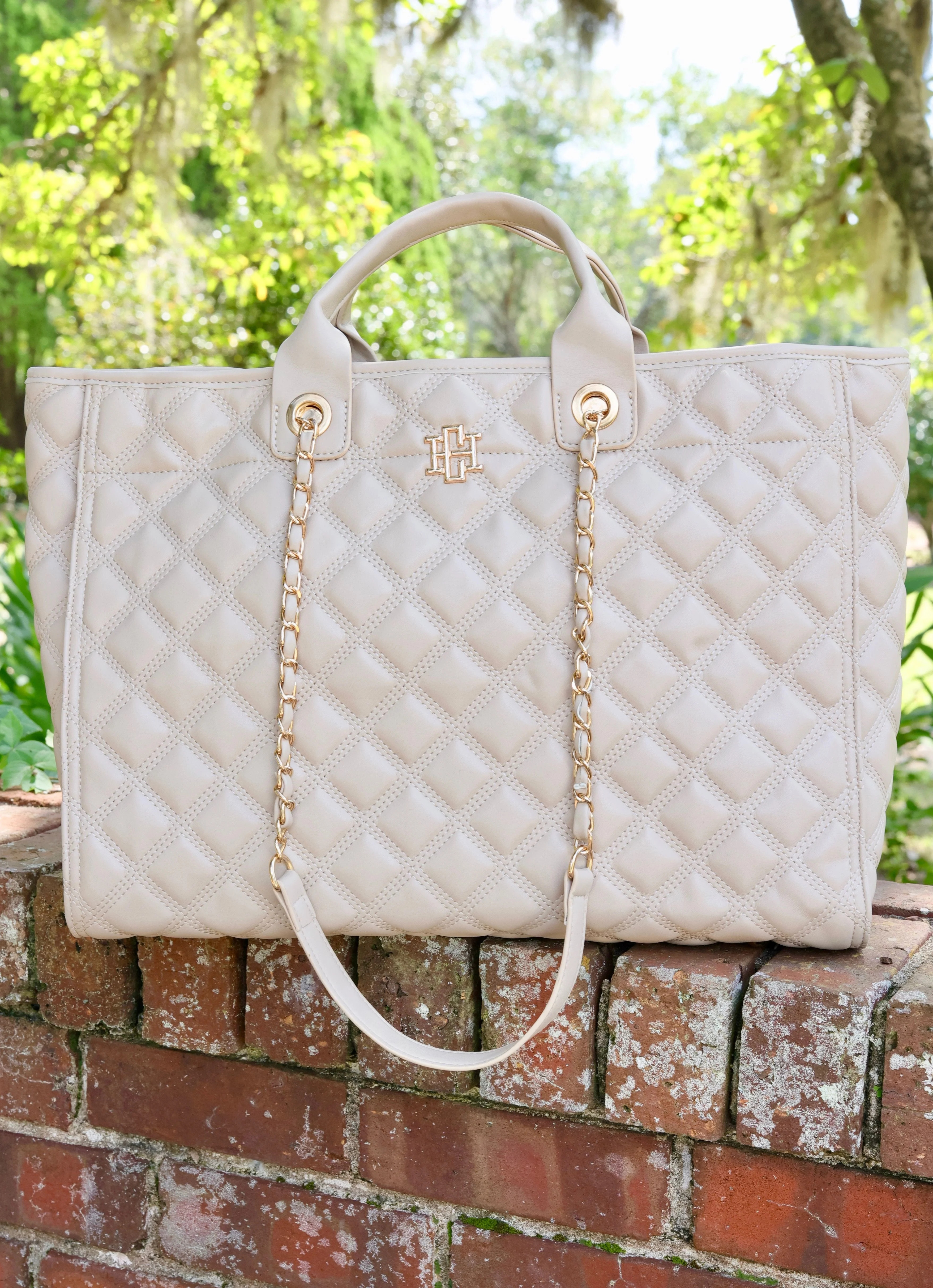 Melissa Tote Bag Nude Quilted DQ | Caroline Hill