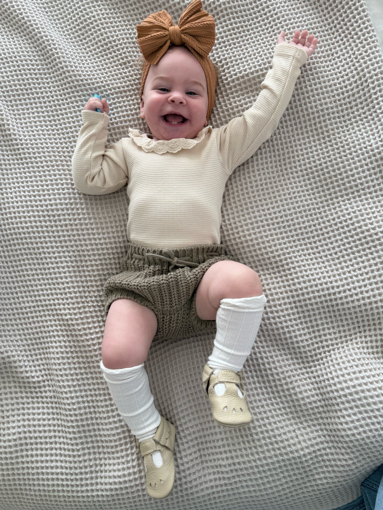 Baby girl Thanksgiving outfit inspo 🧡😍👶🏼

Baby girl fall style, baby girl Thanksgiving outfit, Rylee and Cru, Quincy Mae, Soearmint Love, Freshly Picked, baby bloomers 

#LTKSeasonal #LTKBaby #LTKStyleTip