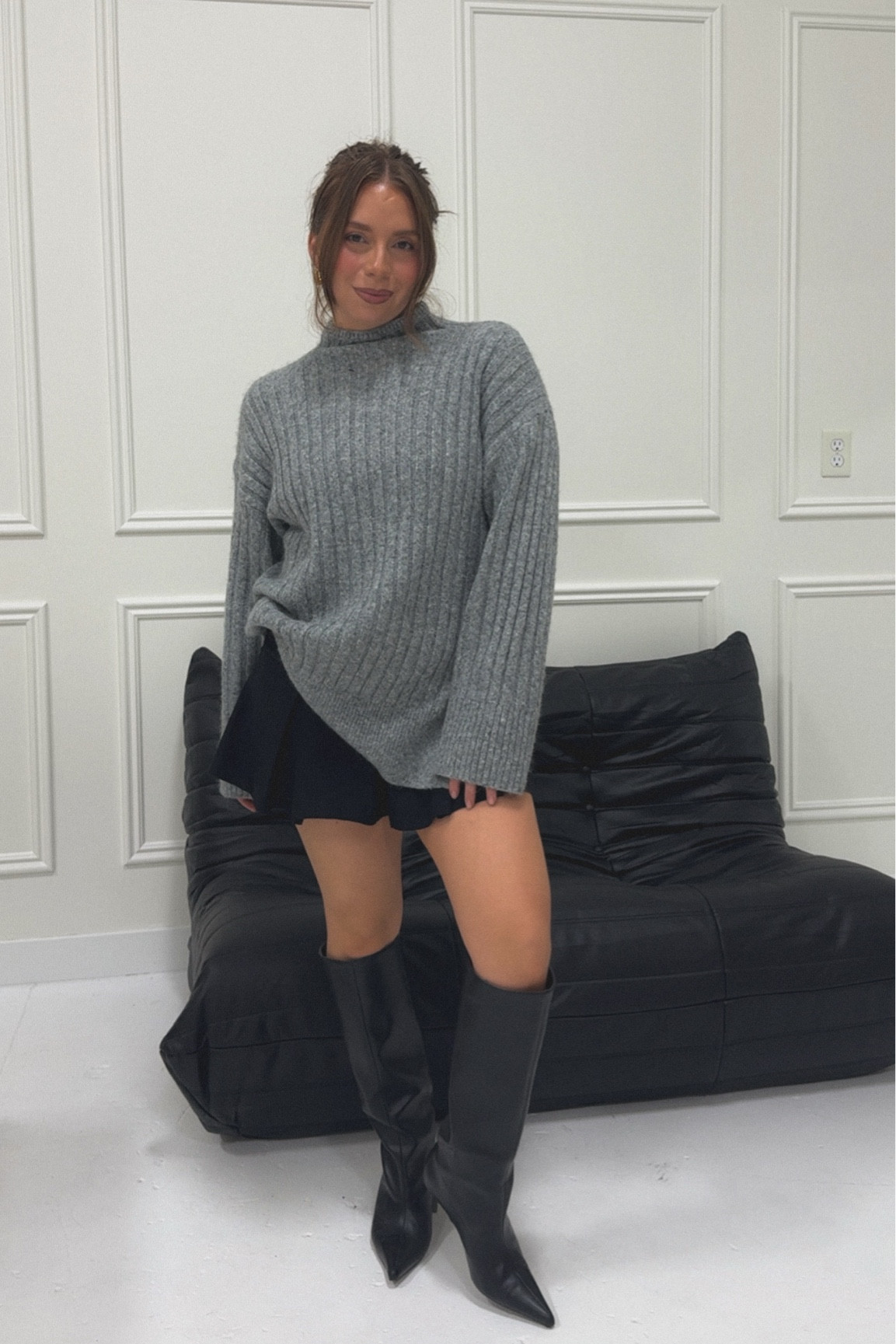 Chiccccc who says we can wear a mini skirt in the winter

#LTKFindsUnder50 #LTKStyleTip #LTKSeasonal