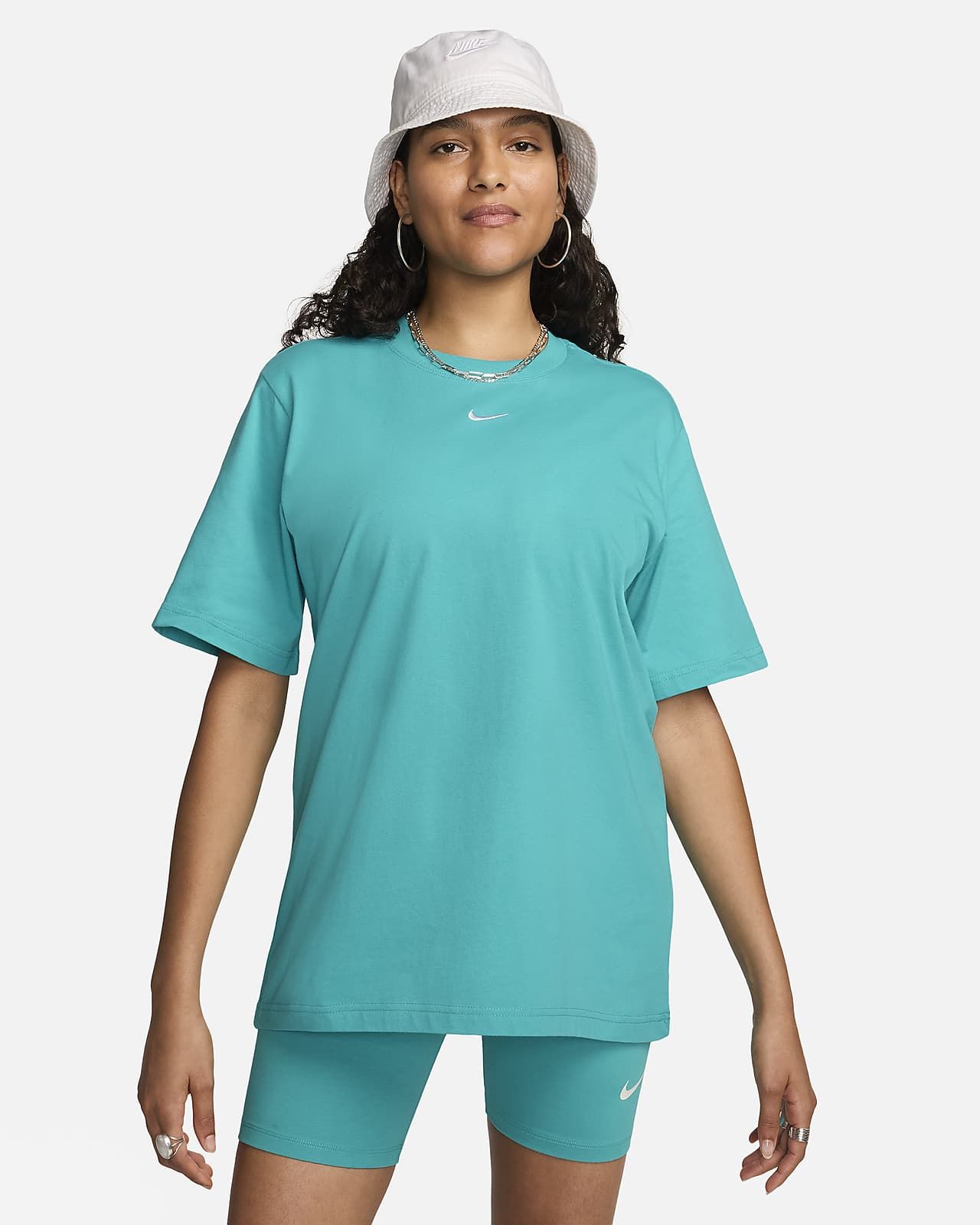 Nike Sportswear Essential | Nike (US)