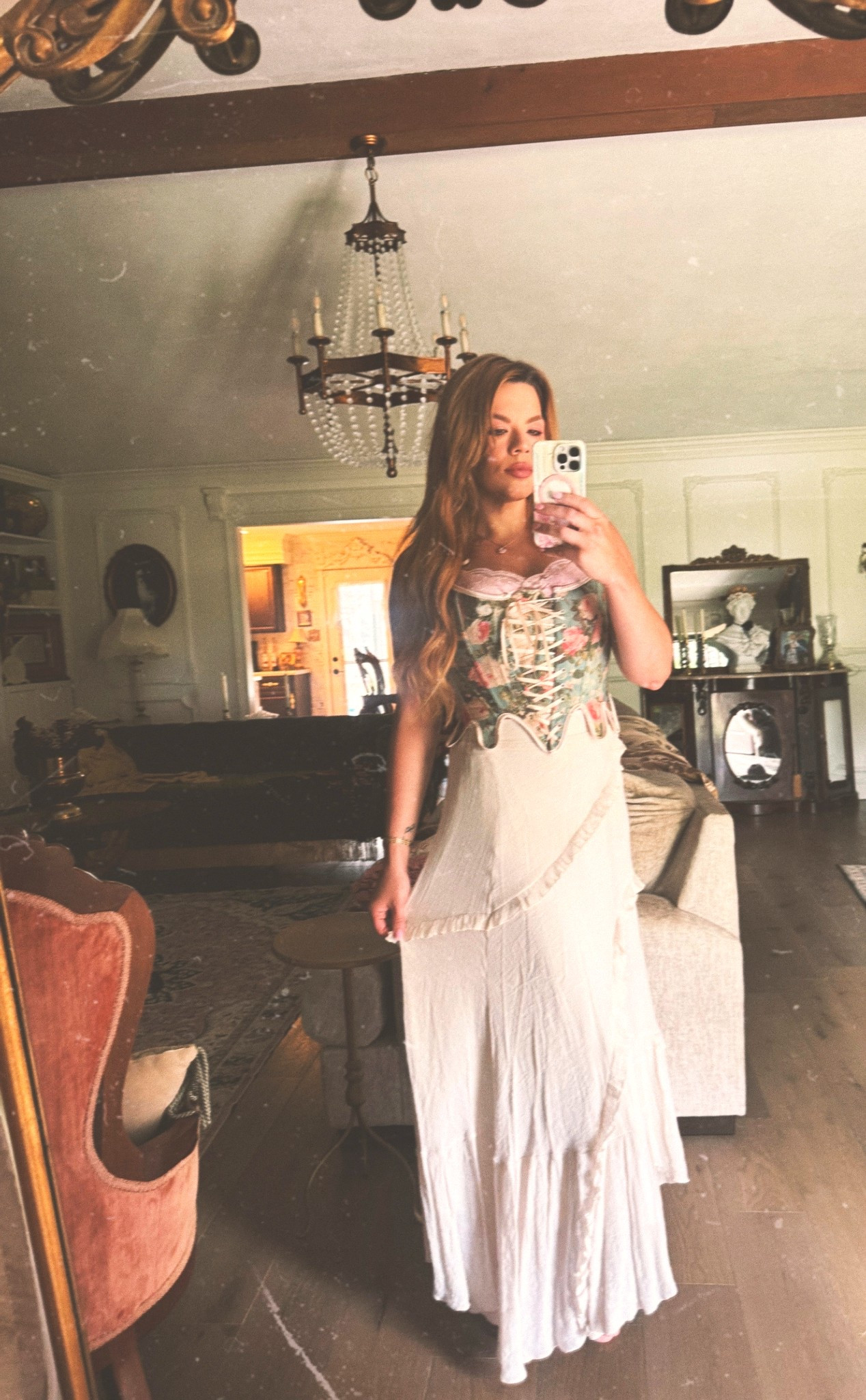 The most “JEN” outfit there ever was 🥀

#LTKFindsUnder50 #LTKOver40