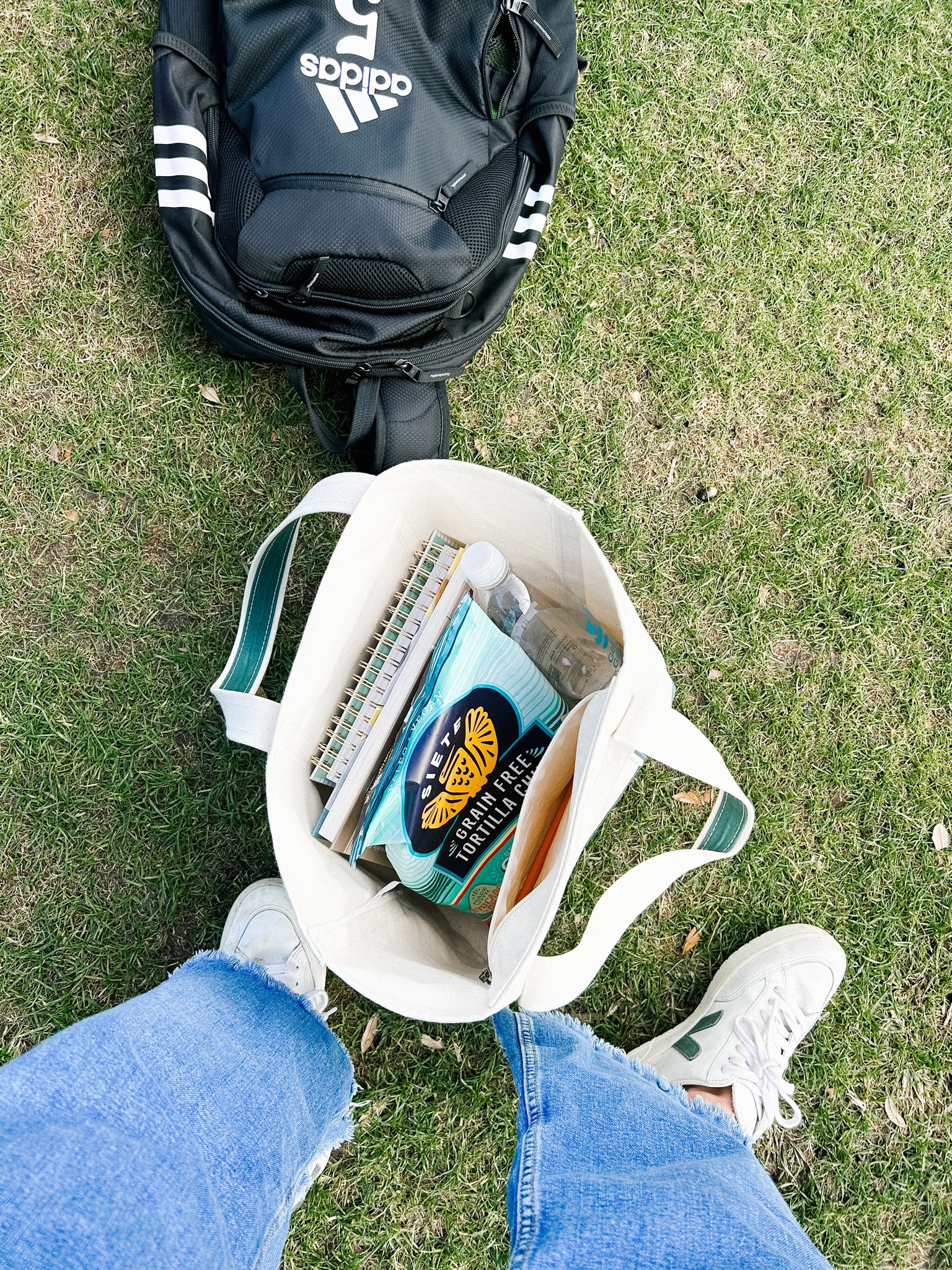 What’s inside my tote soccer edition 

#LTKSeasonal #LTKover40 #LTKfamily