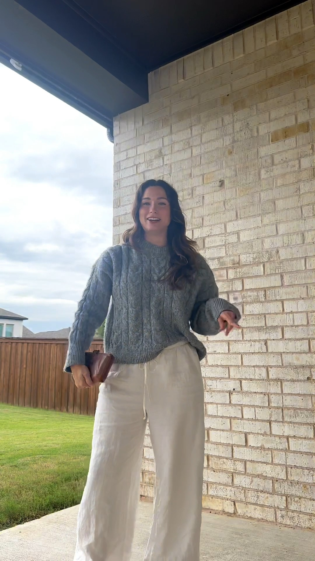 I love a comfy fall transition outfit 

#LTKMidsize #LTKSeasonal #LTKStyleTip