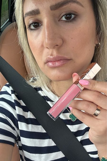 My summer lip gloss

#LTKbeauty #LTKunder50